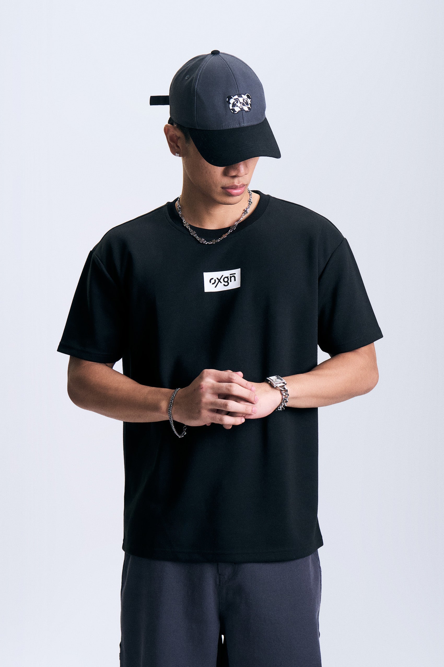 989382-Black (1).jpg