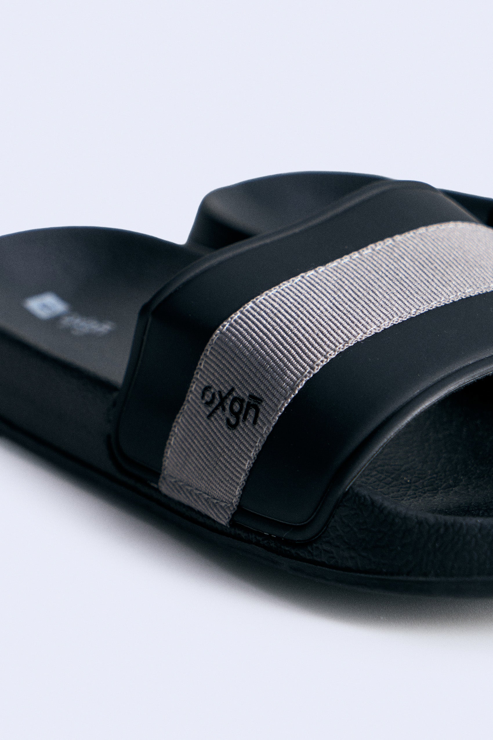 989410-Black (4).jpg