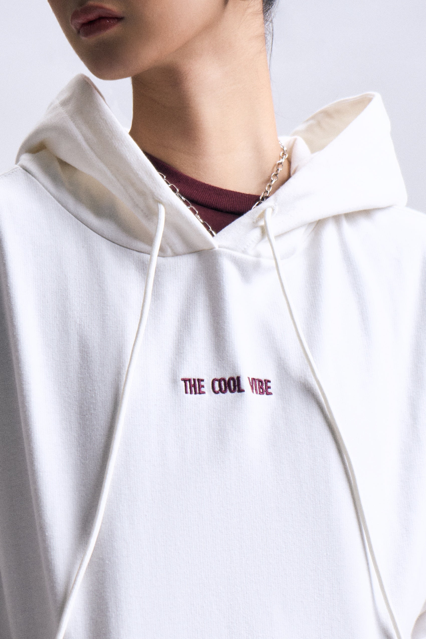 989526-Off White (1).jpg