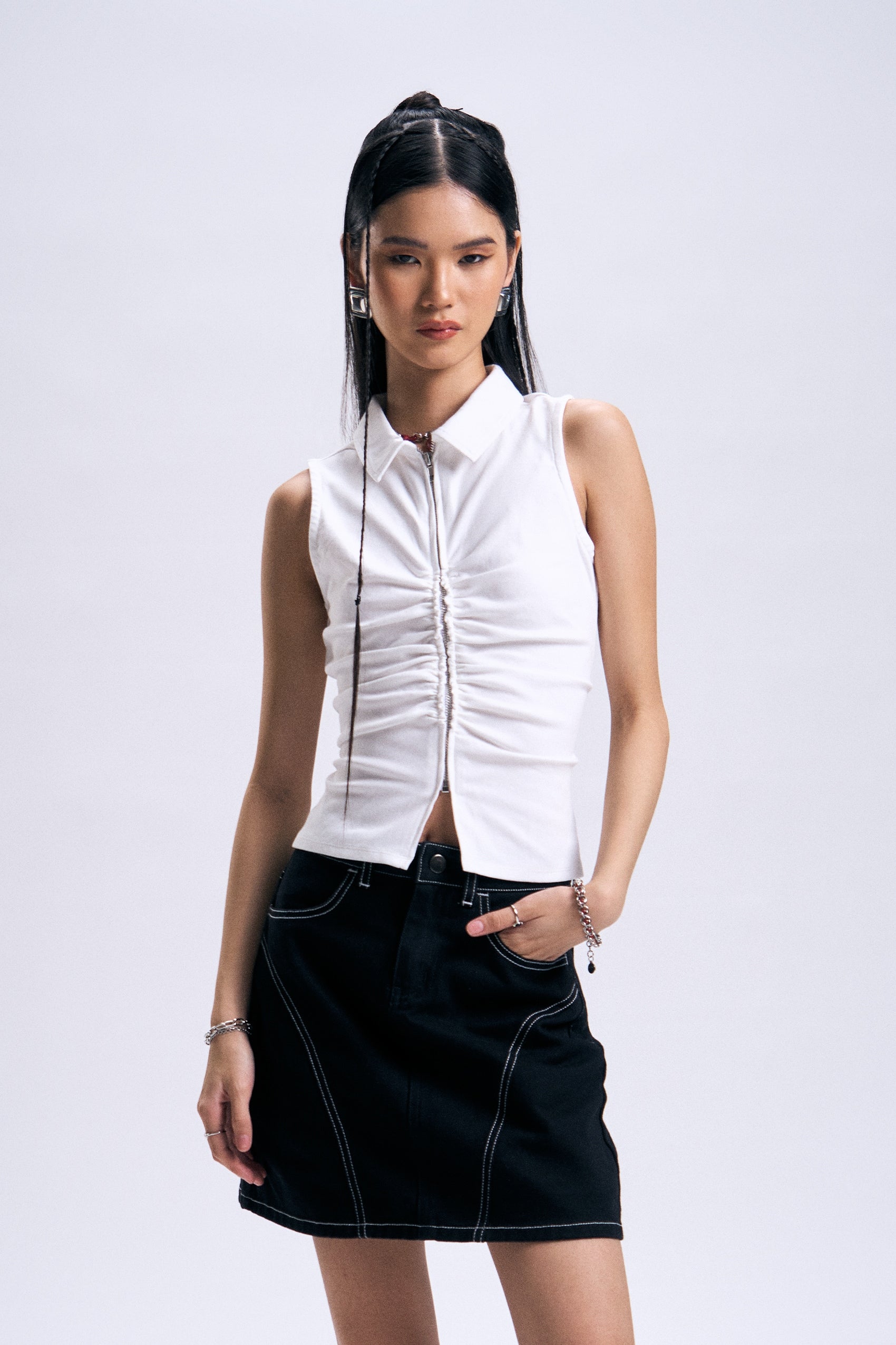 989606-Off White (1).jpg