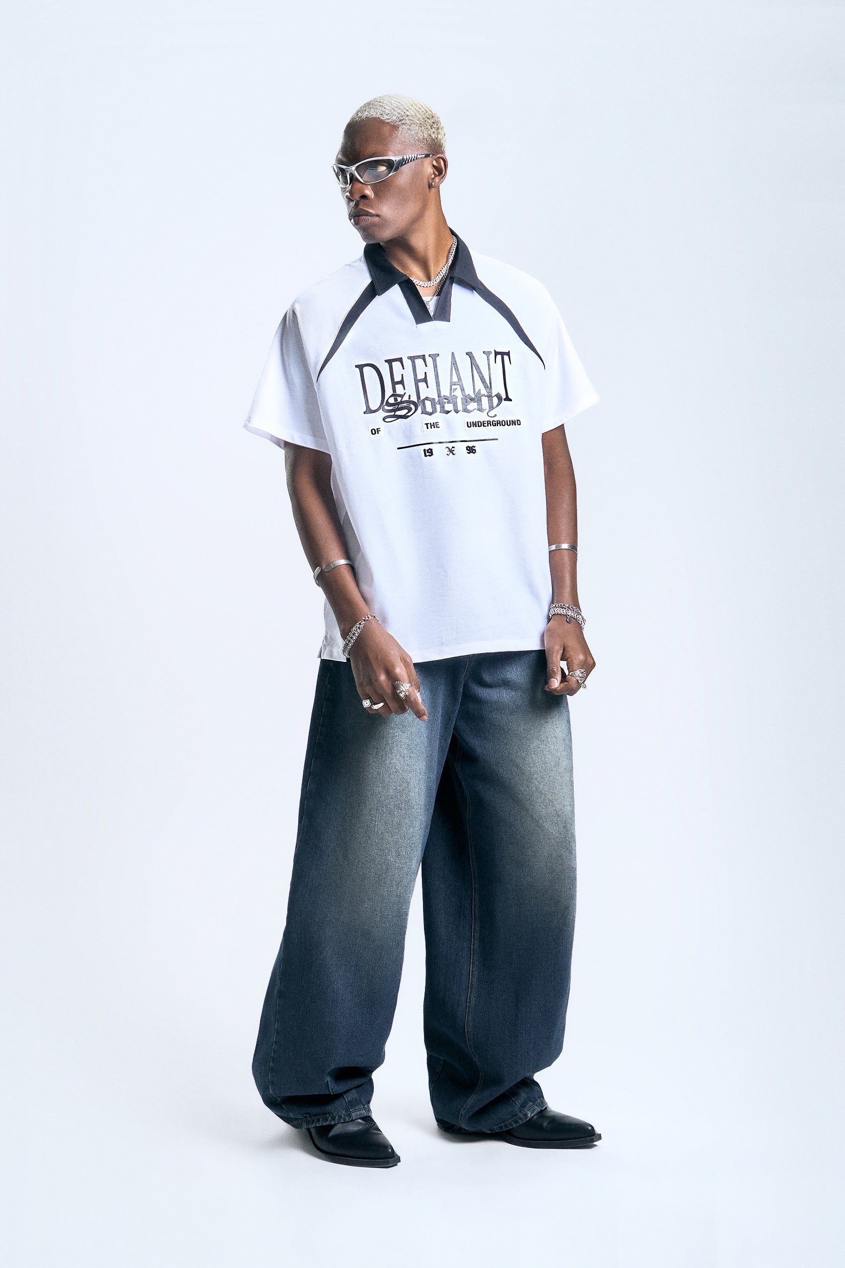 989669-White (3).jpg