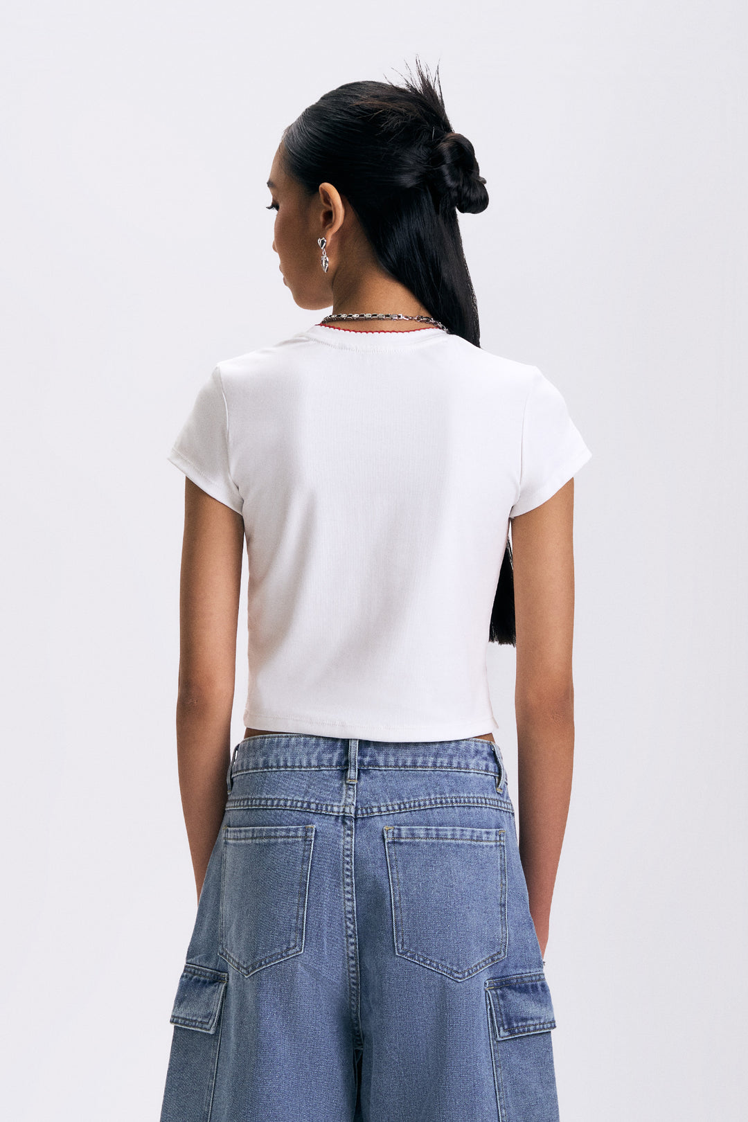 989771-Off White (1).jpg