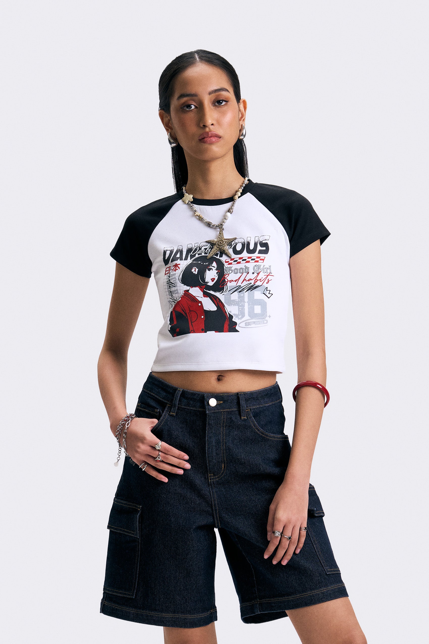 989773-Off White (1).jpg