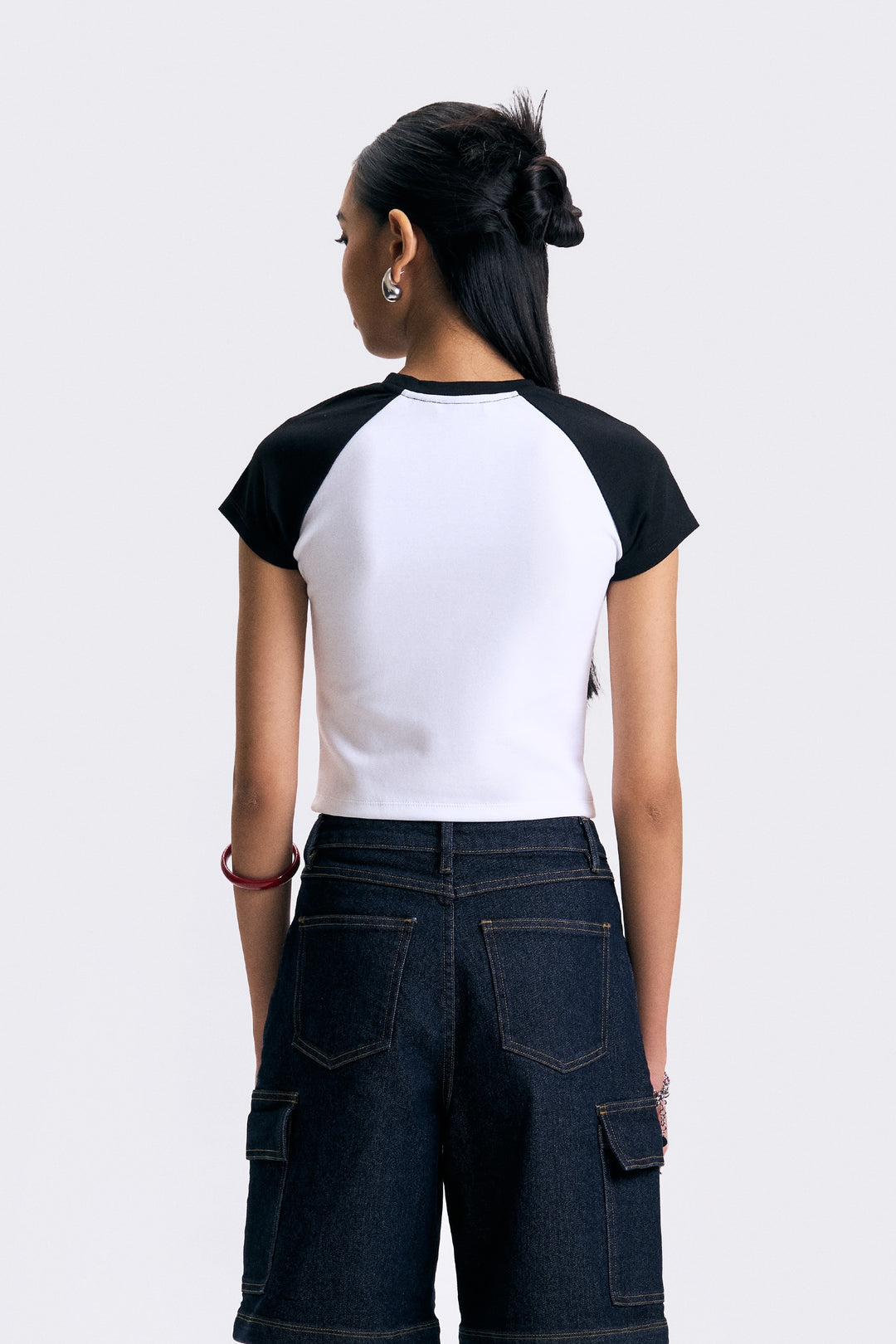 989773-Off White (3).jpg