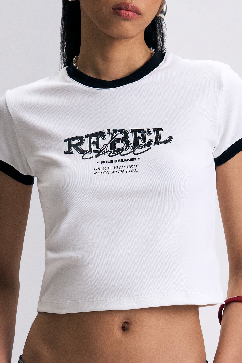 989781-Off White (2).jpg