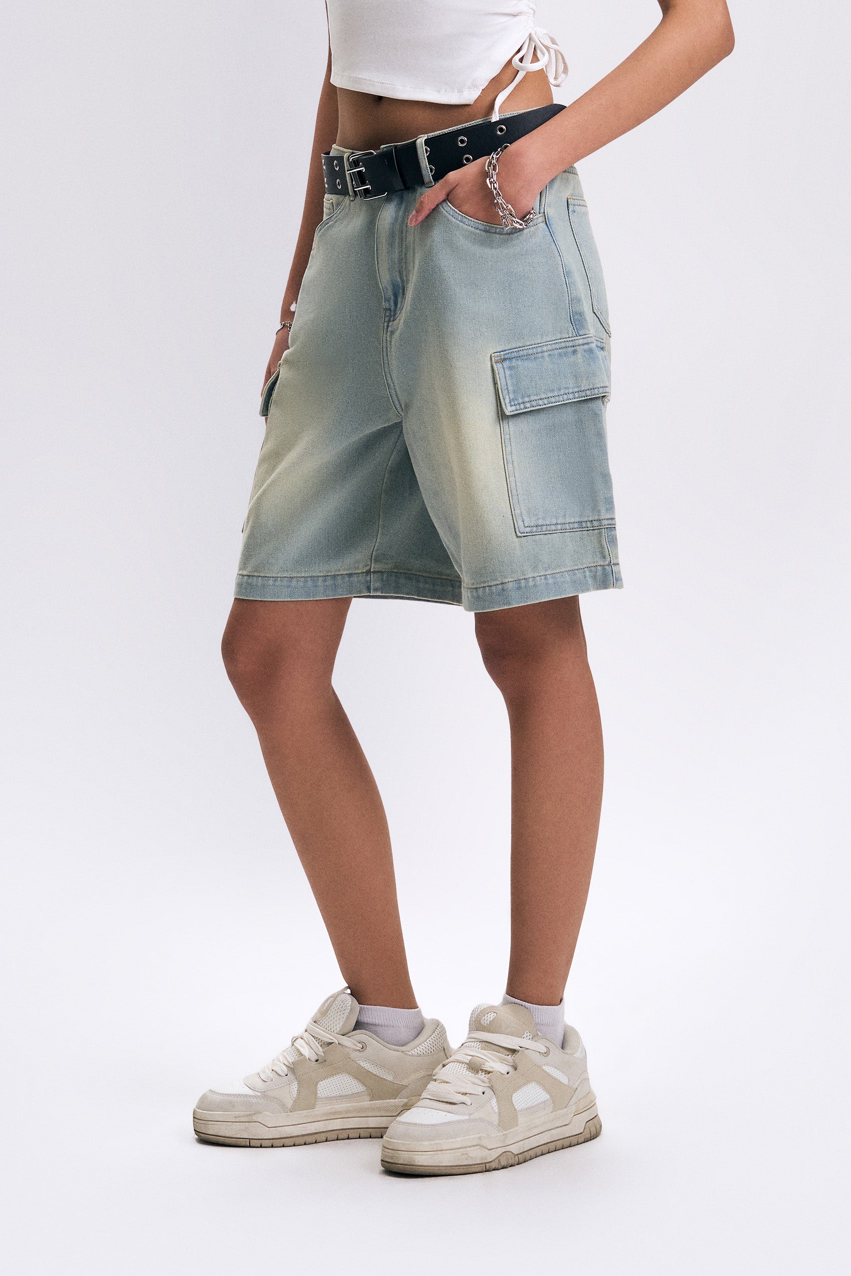 989791-Pale Blue (3).jpg