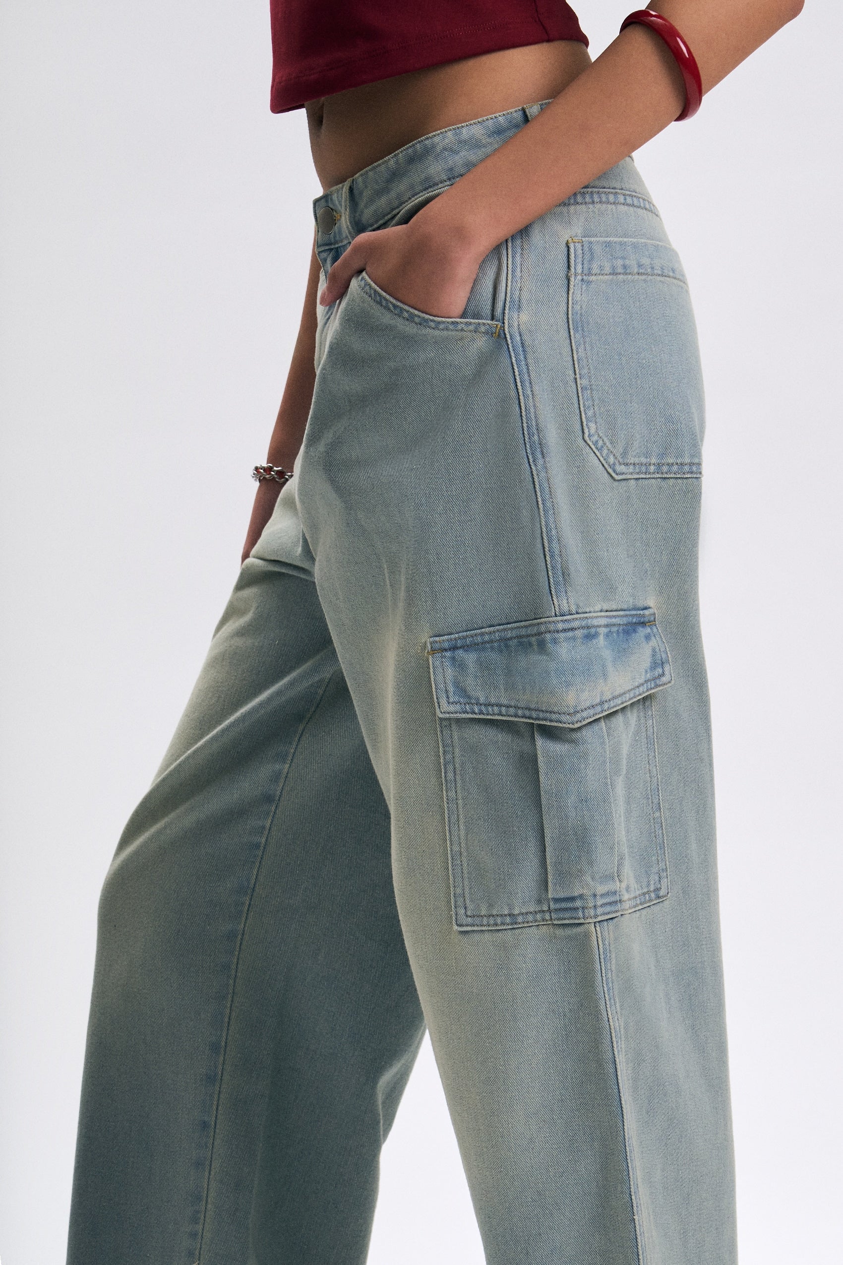 989799-Pale Blue (4).jpg