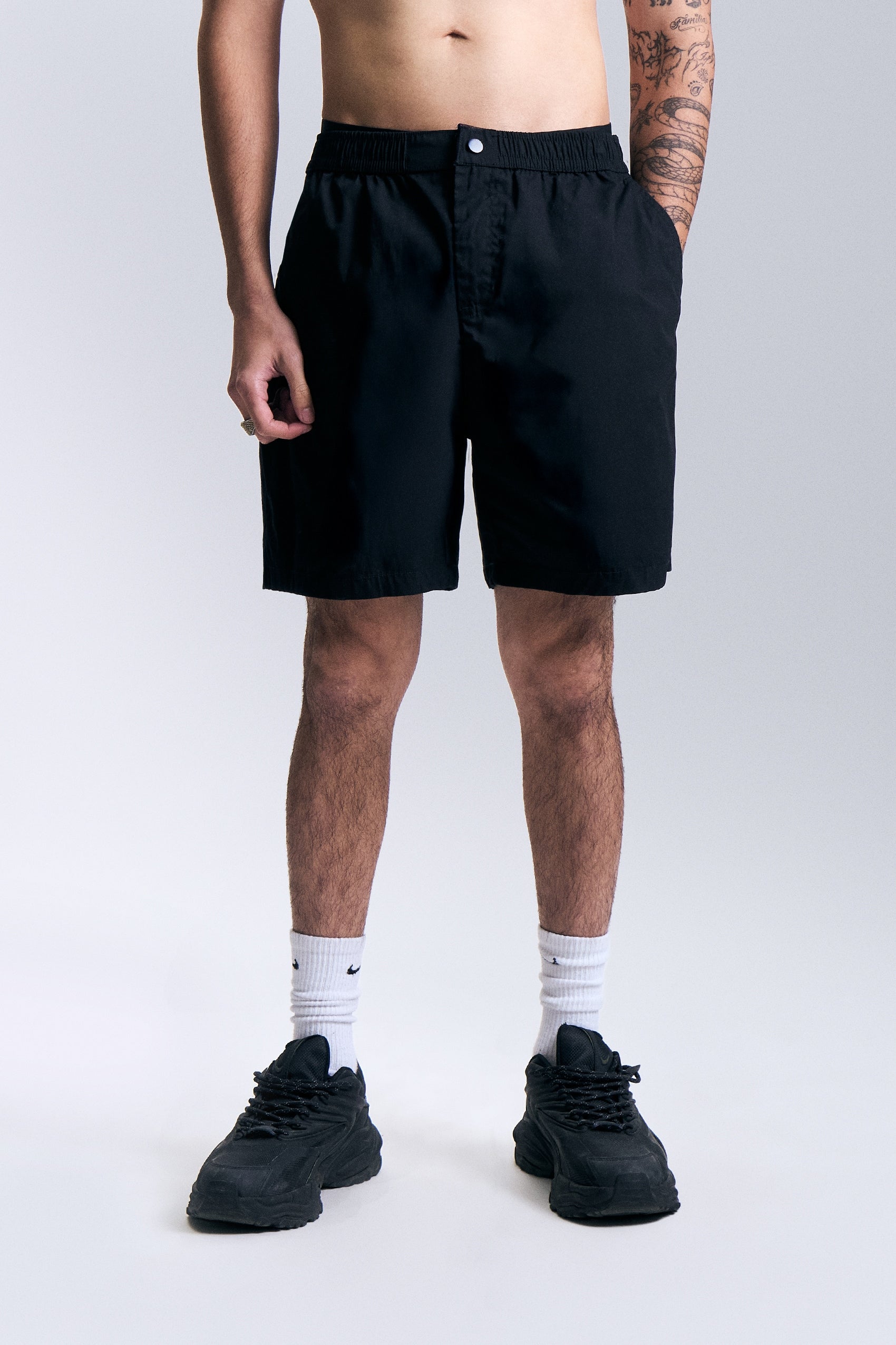 989813-Black (2).jpg