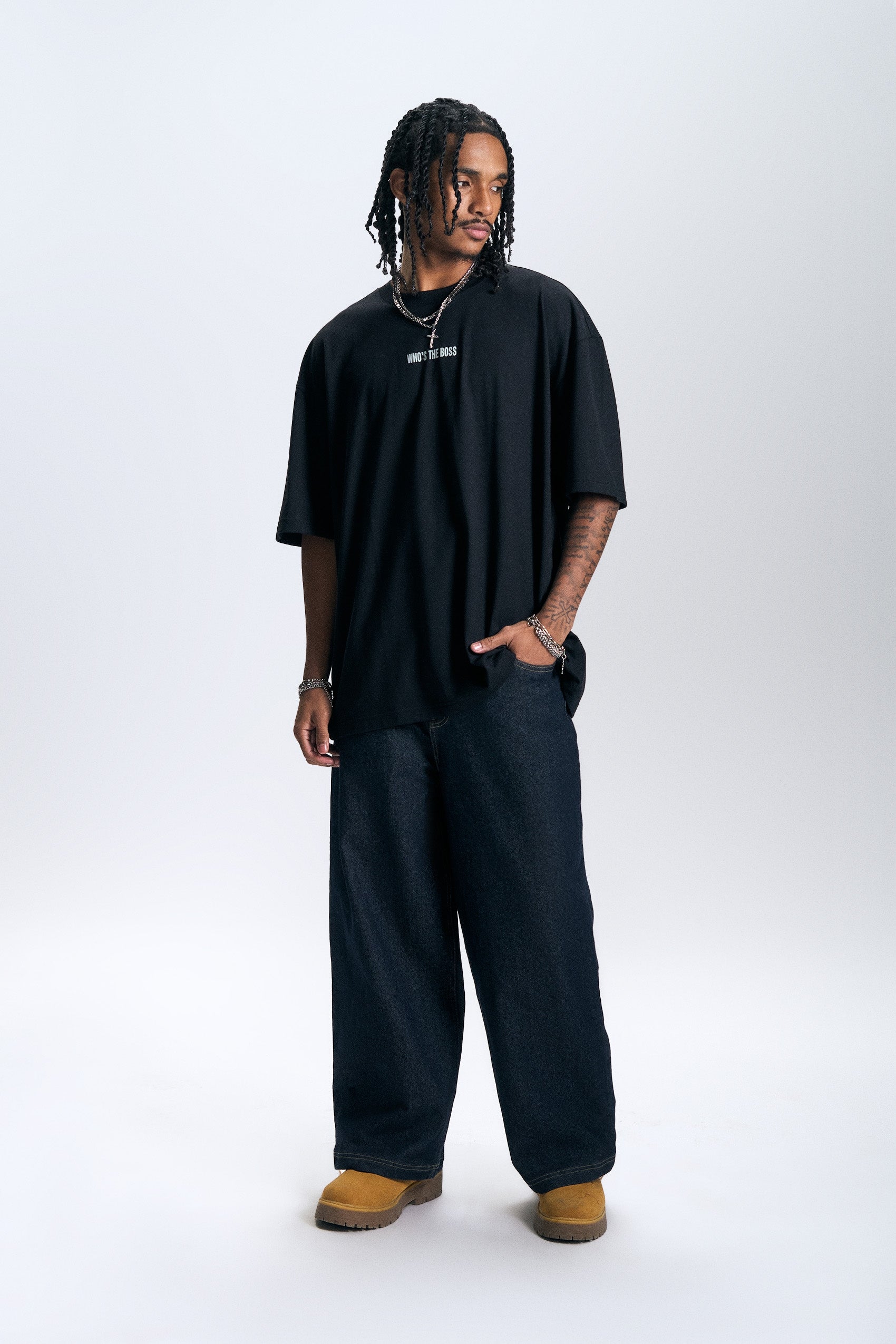989863-Black (1).jpg