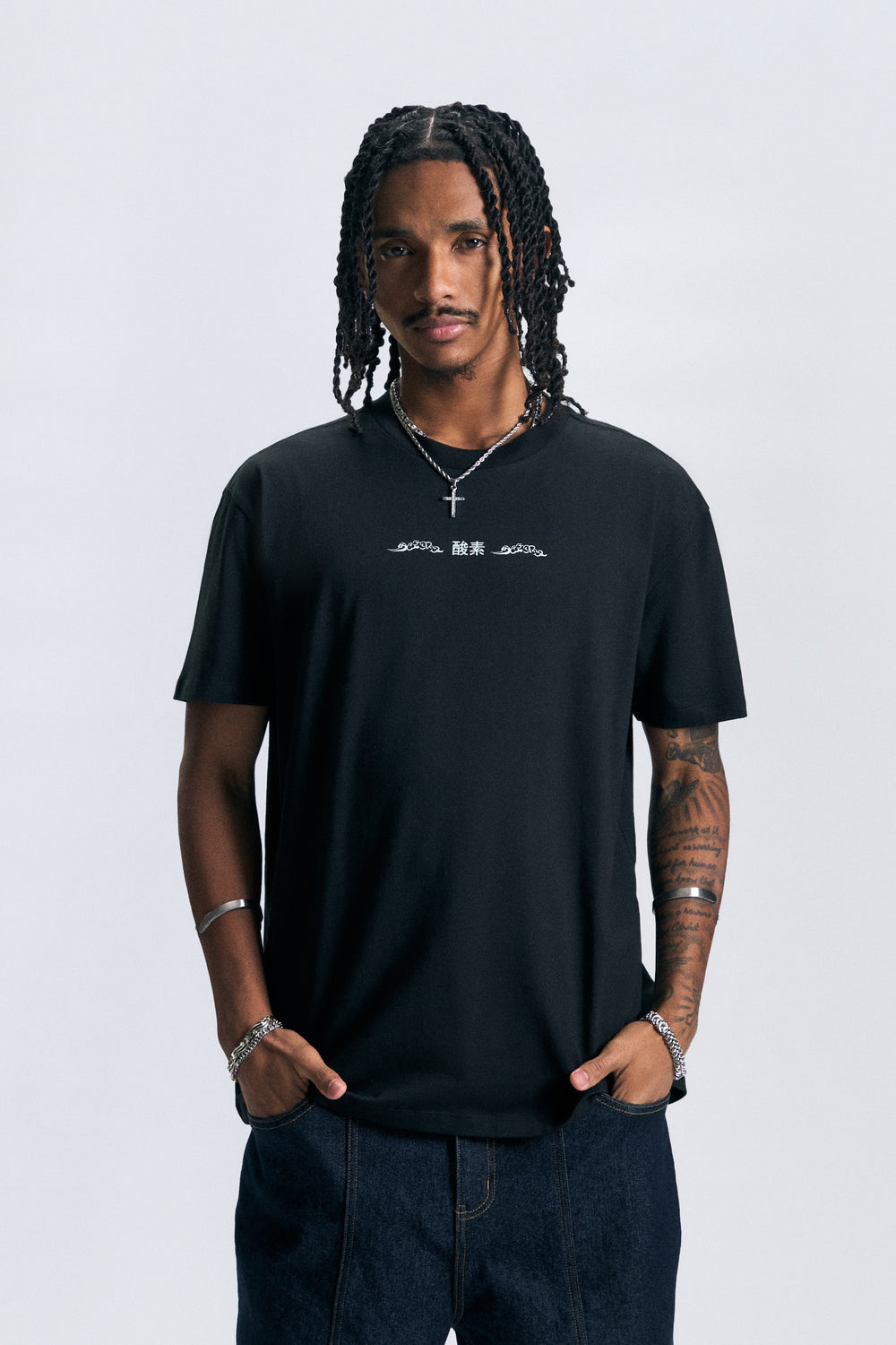 989868-Black (4).jpg