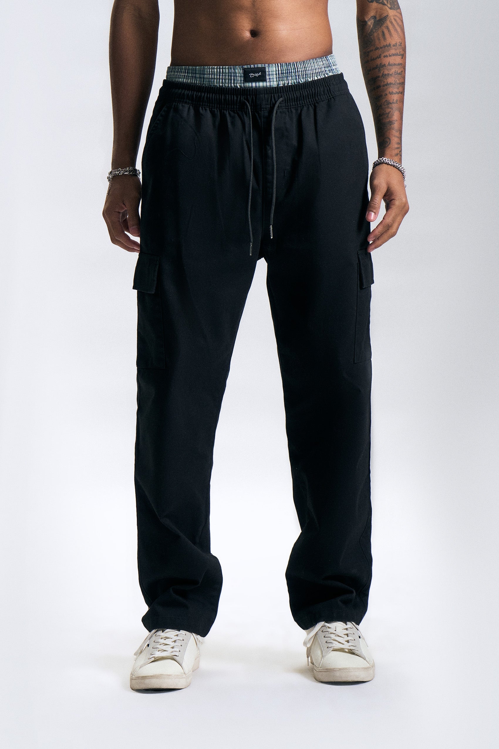 989928-Black (1).jpg