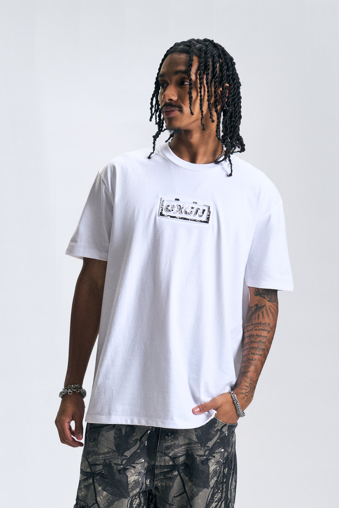 989986-White (4).jpg