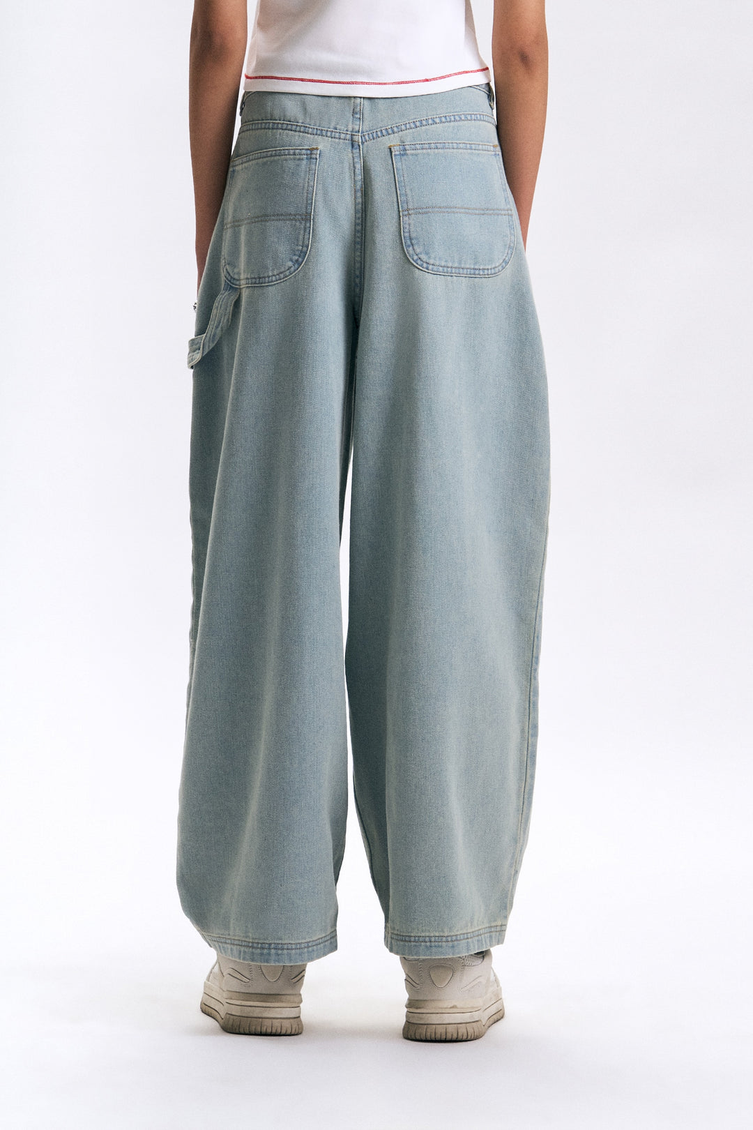 990021-Pale Blue (1).jpg