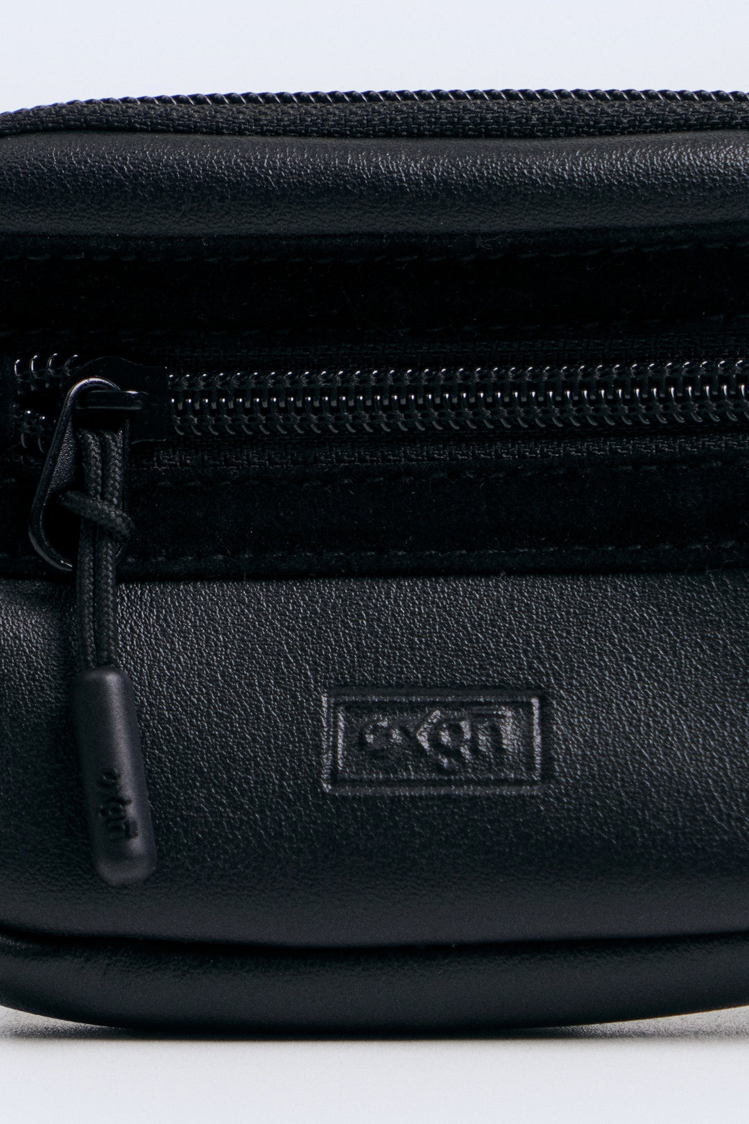 990053-Black (4).jpg