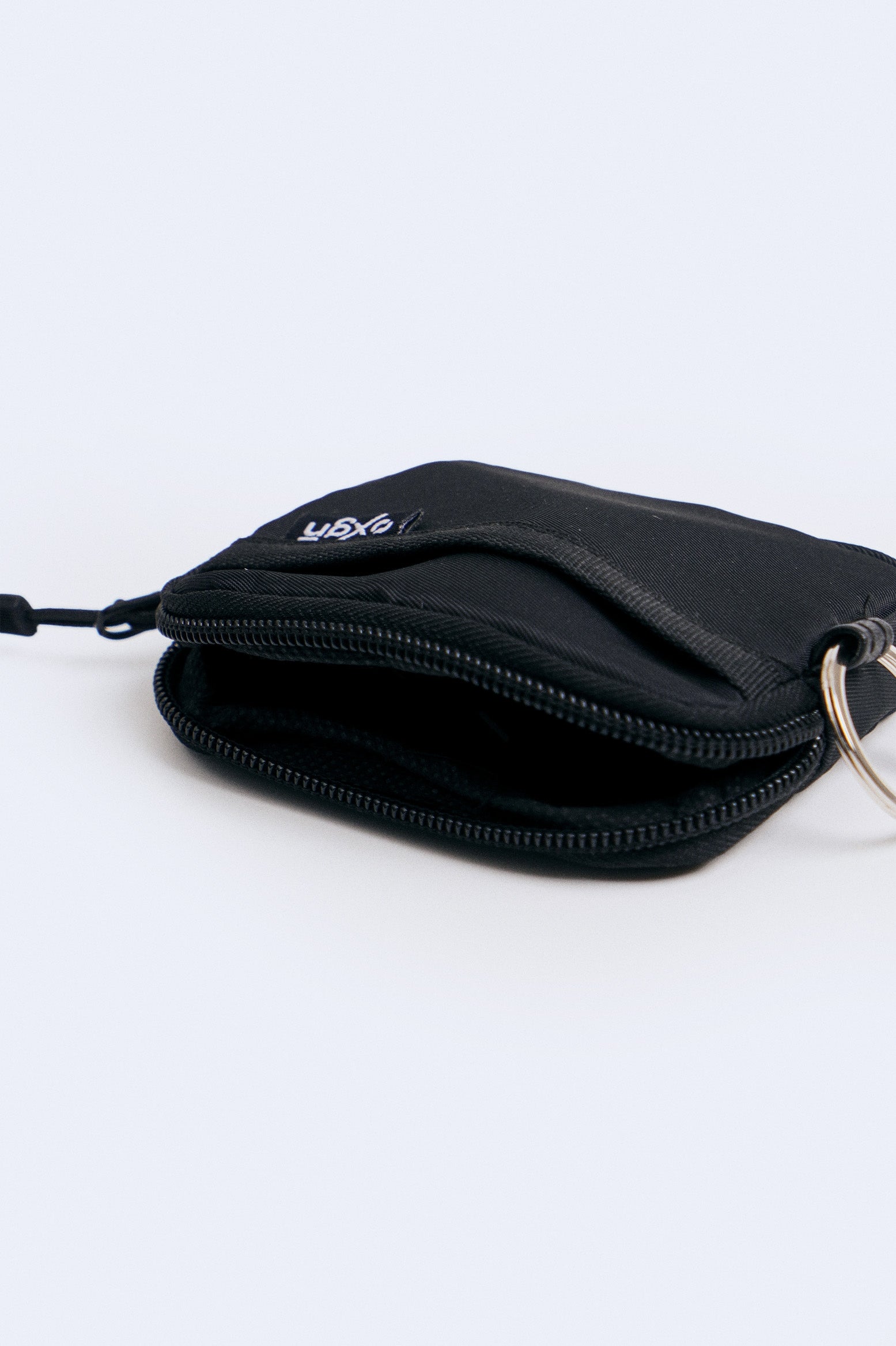 990080-Black (2).jpg