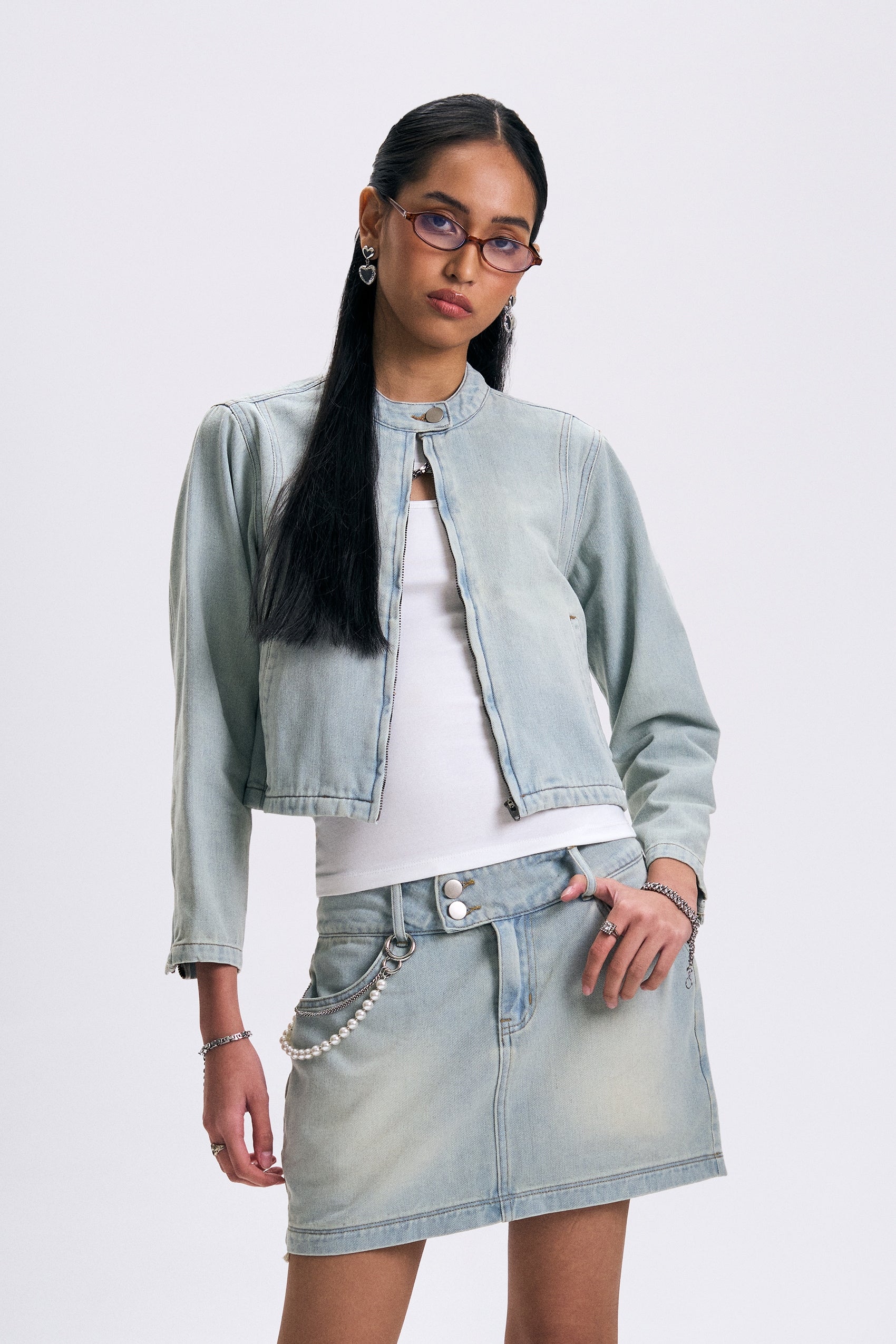 990093-Pale Blue (2).jpg