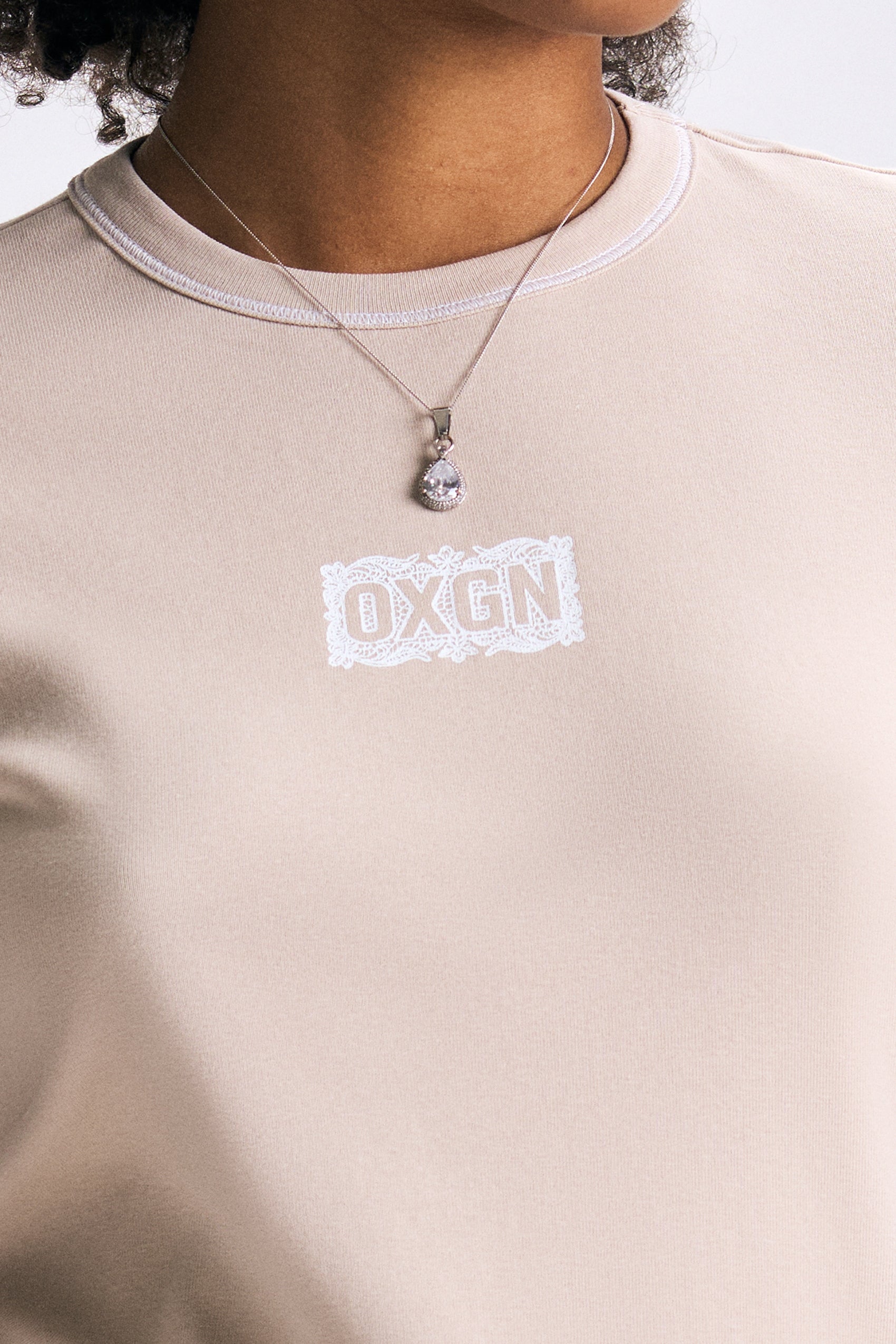 990265-Oatmilk (3).jpg