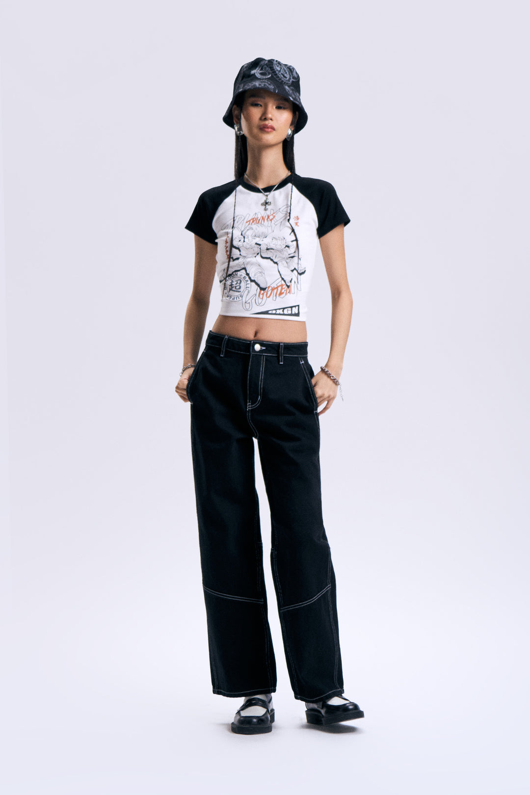 990301-Off White (2).jpg