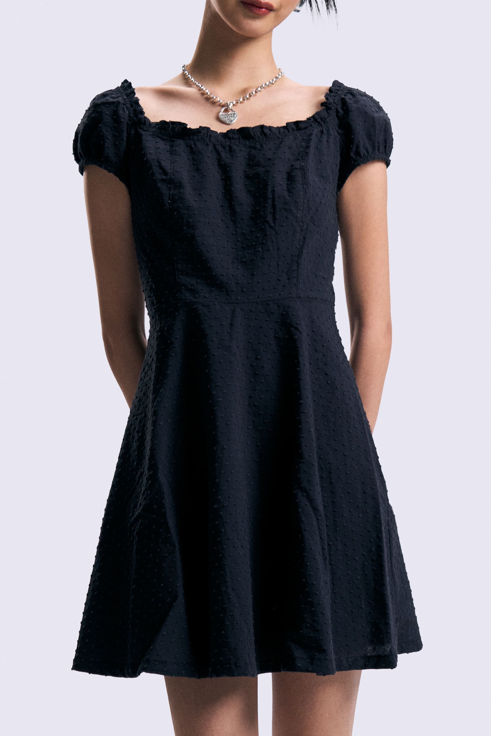 990304-Black (3).jpg