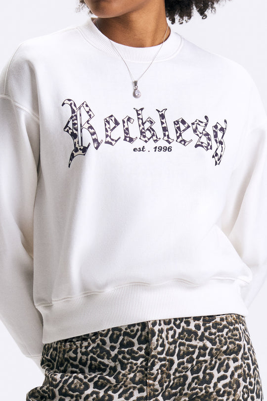 990330-Off White (3).jpg