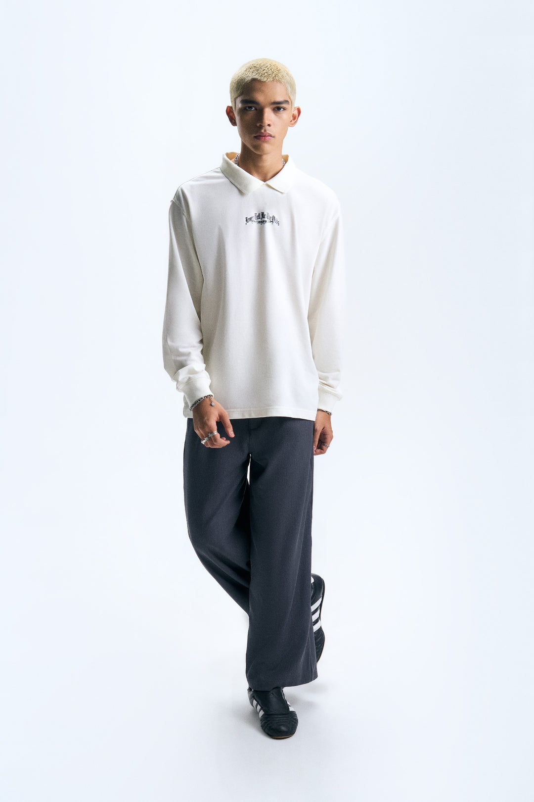 990346-Off White (4).jpg