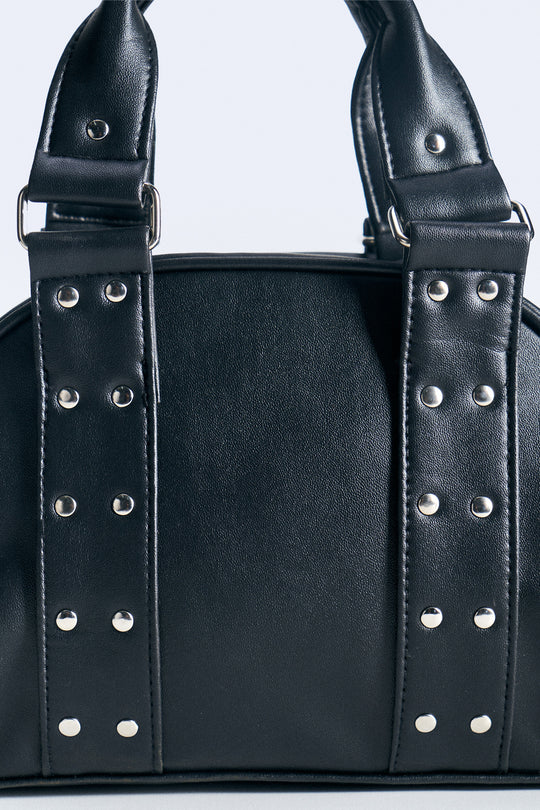 990411-Black (4).jpg