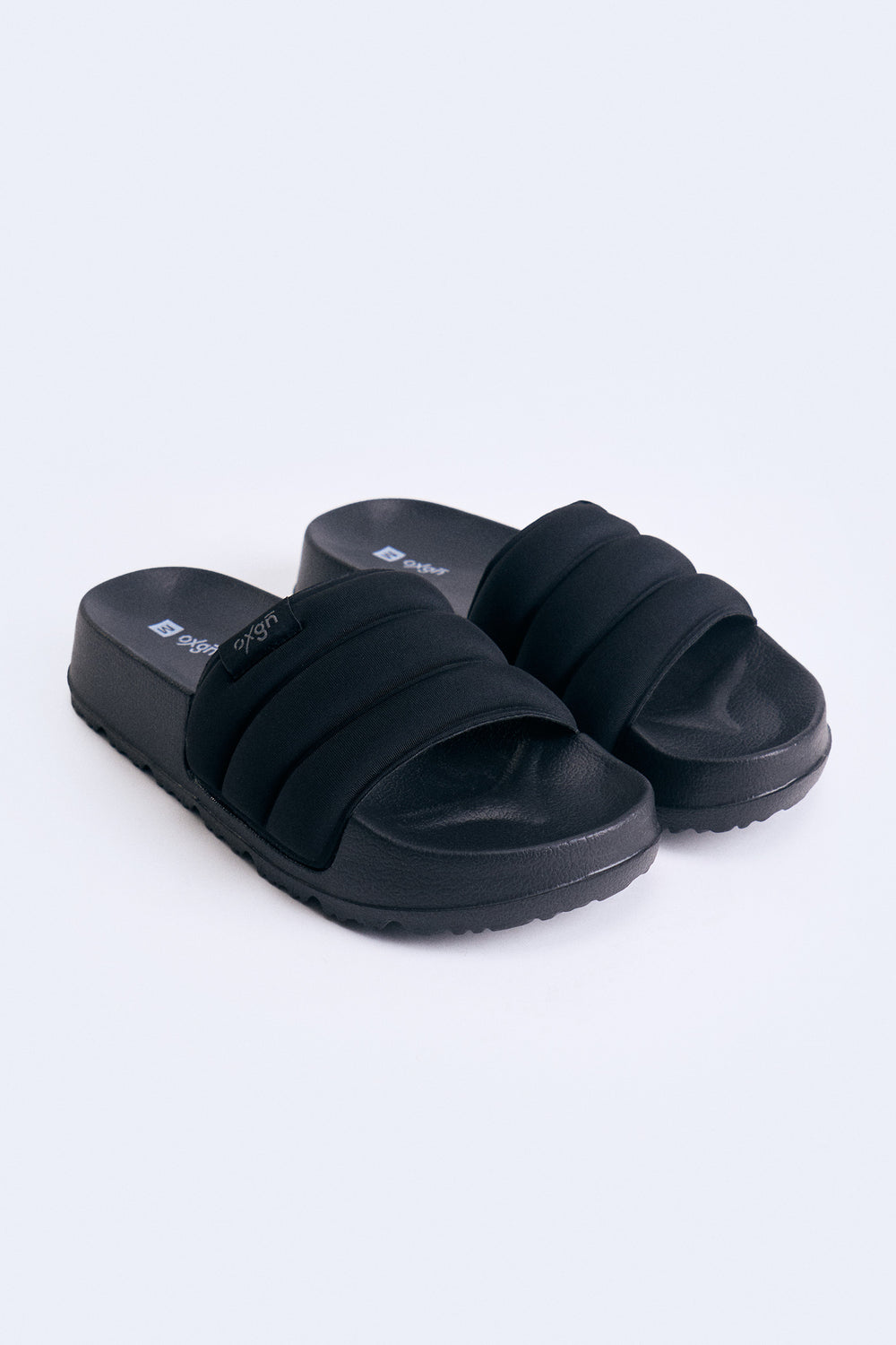 990412-Black (2).jpg