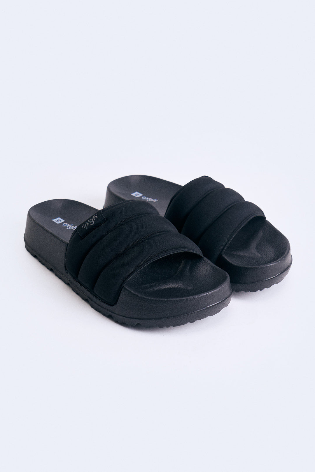 990412-Black (2).jpg