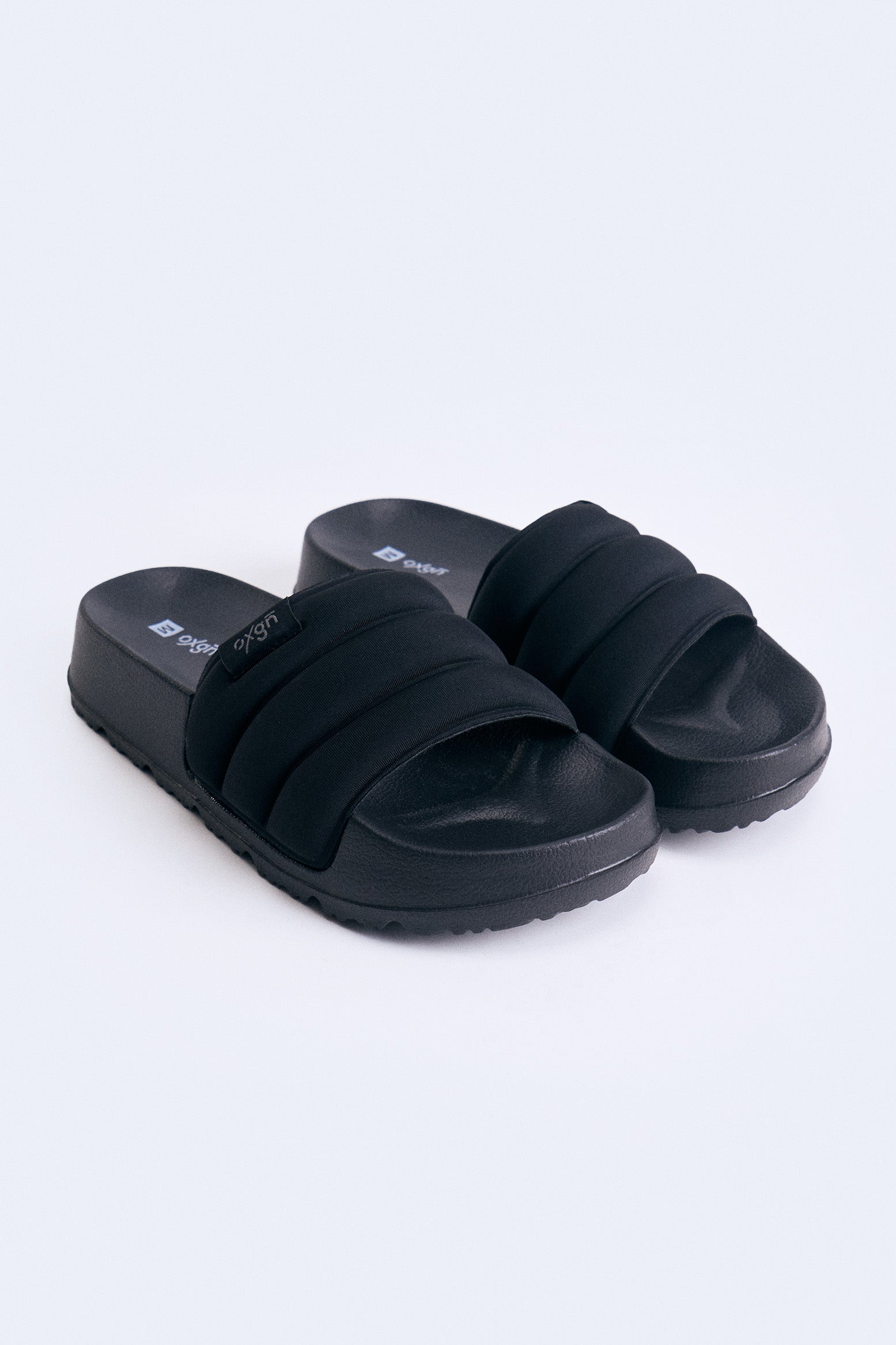 990412-Black (2).jpg