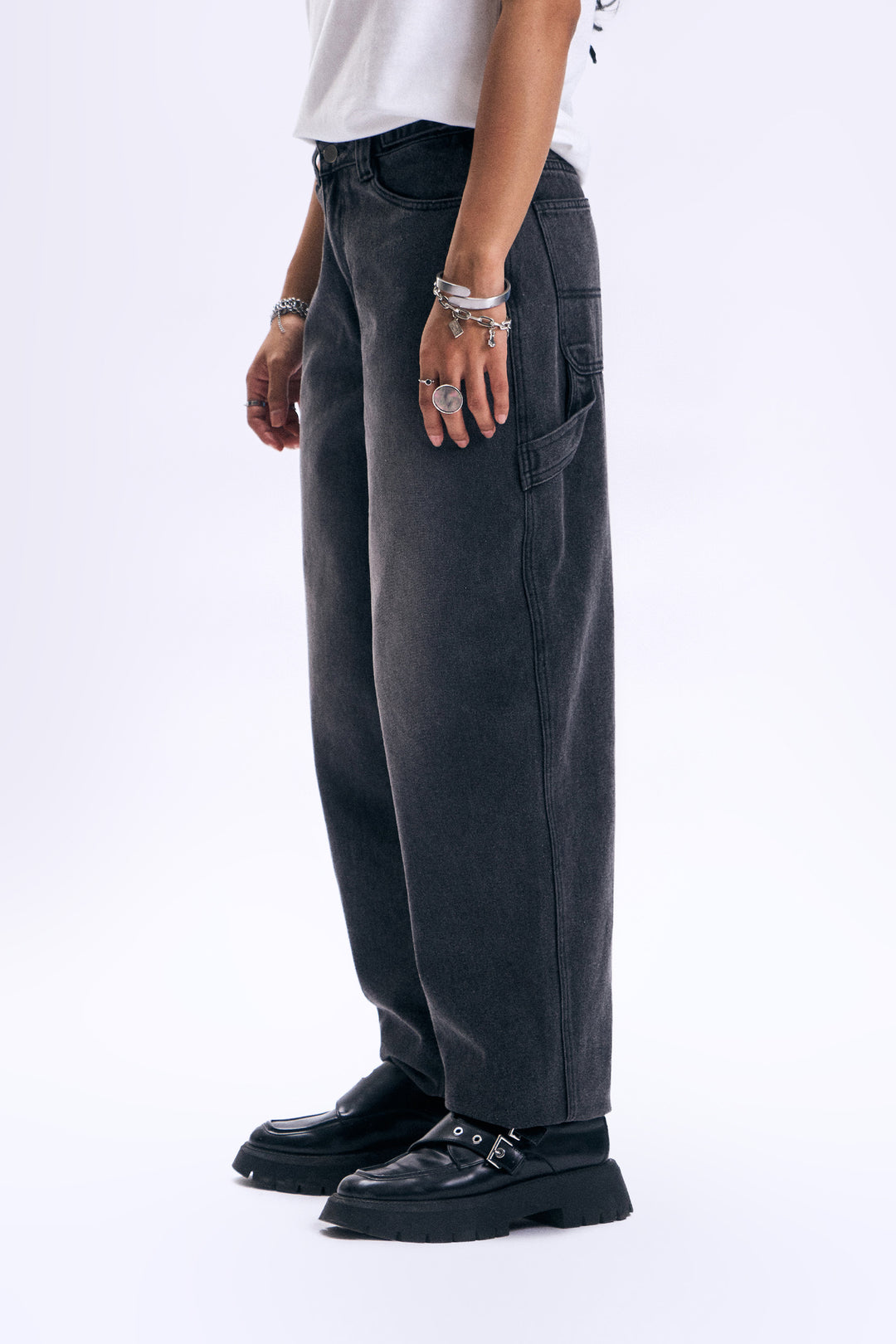 990430-Gray (1).jpg