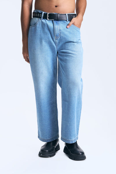 Straight Jeans
