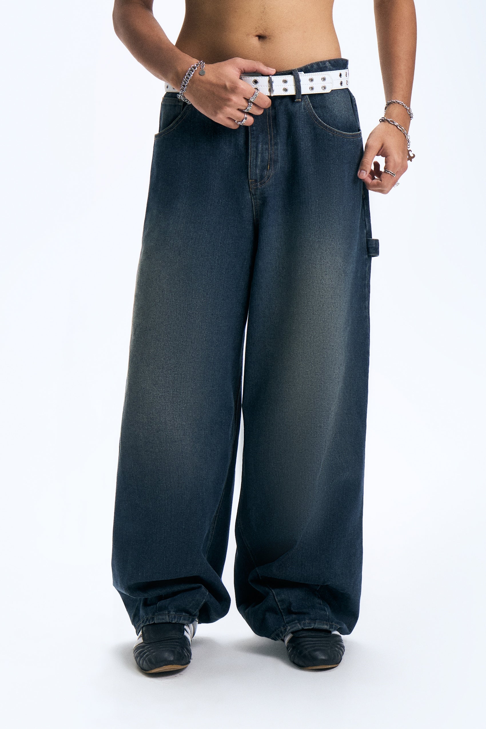 990470-Indigo (2).jpg