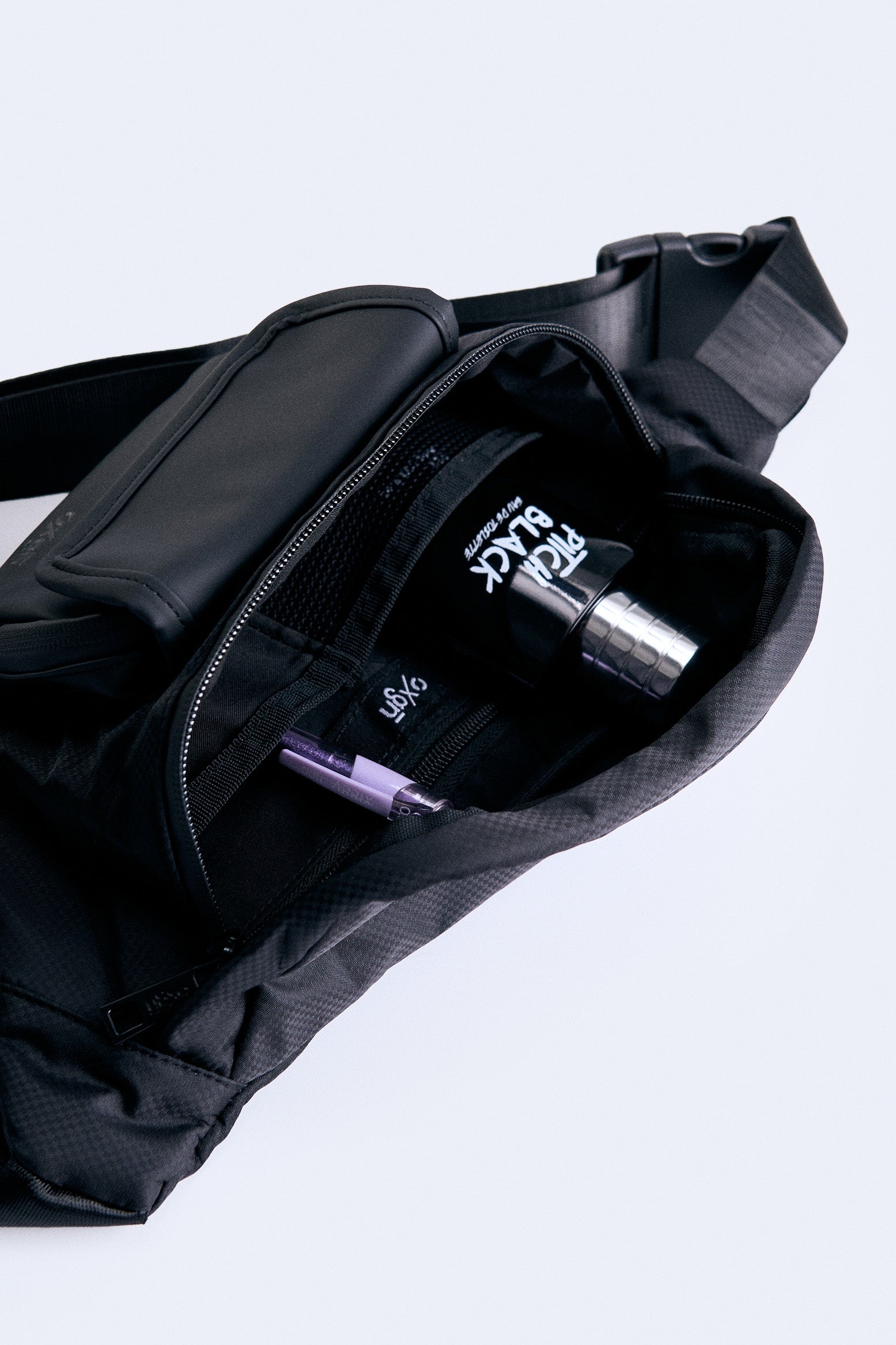 990545-Black (1).jpg