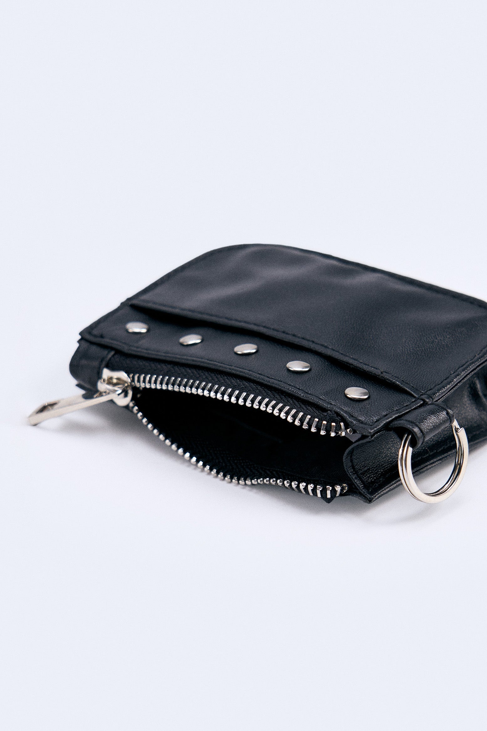 990547-Black (4).jpg