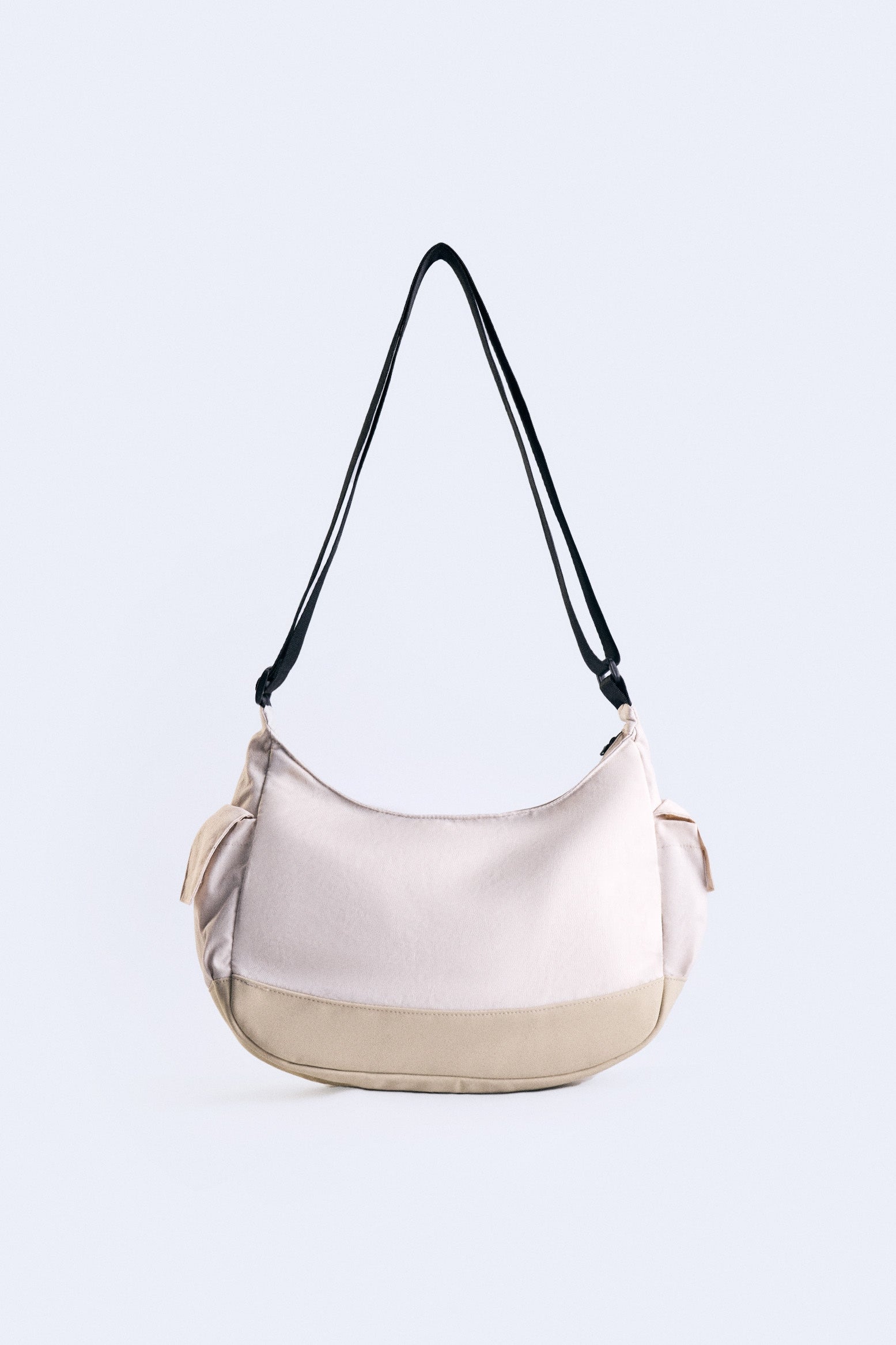 990594-Oatmilk (4).jpg