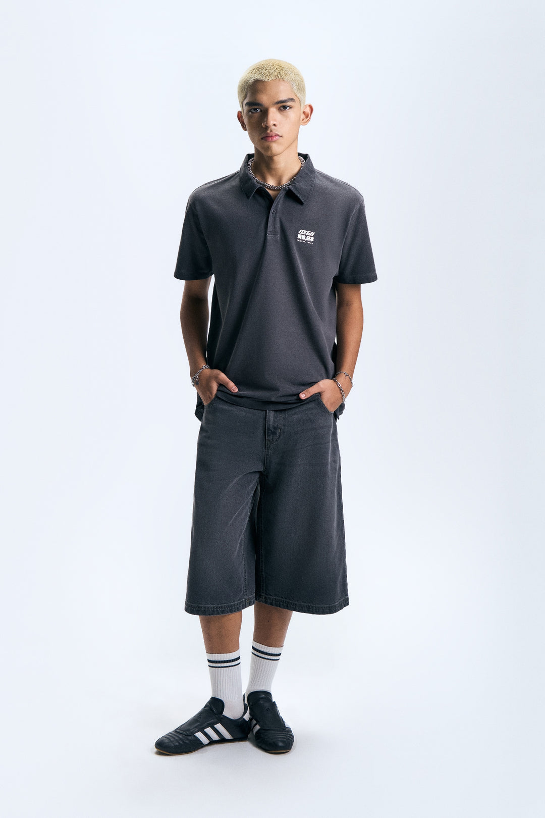 990604-Black (1).jpg