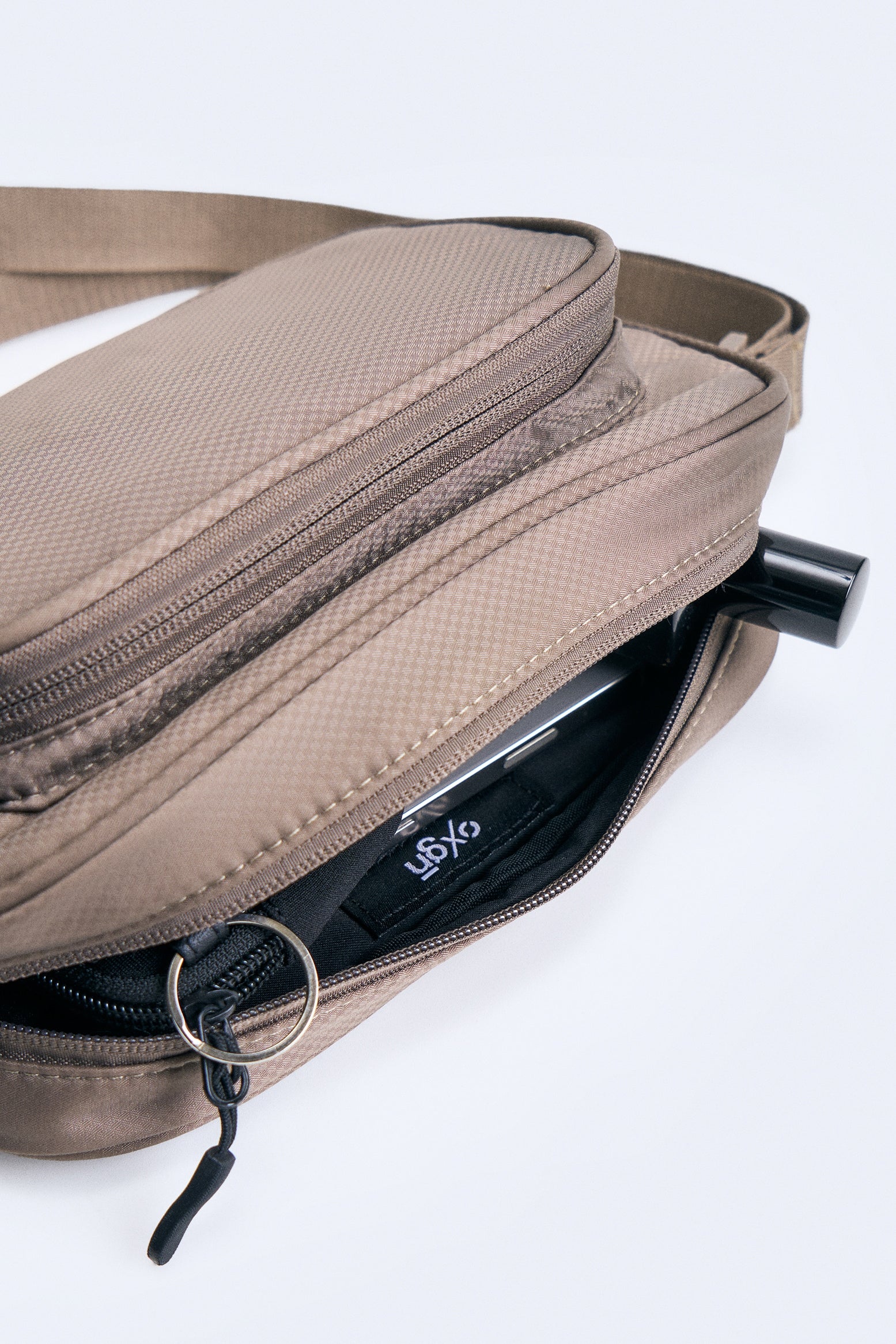 990780-Taupe (4).jpg