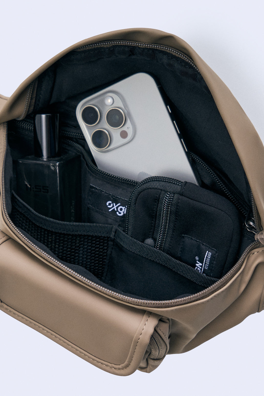 990822-Taupe (5).jpg