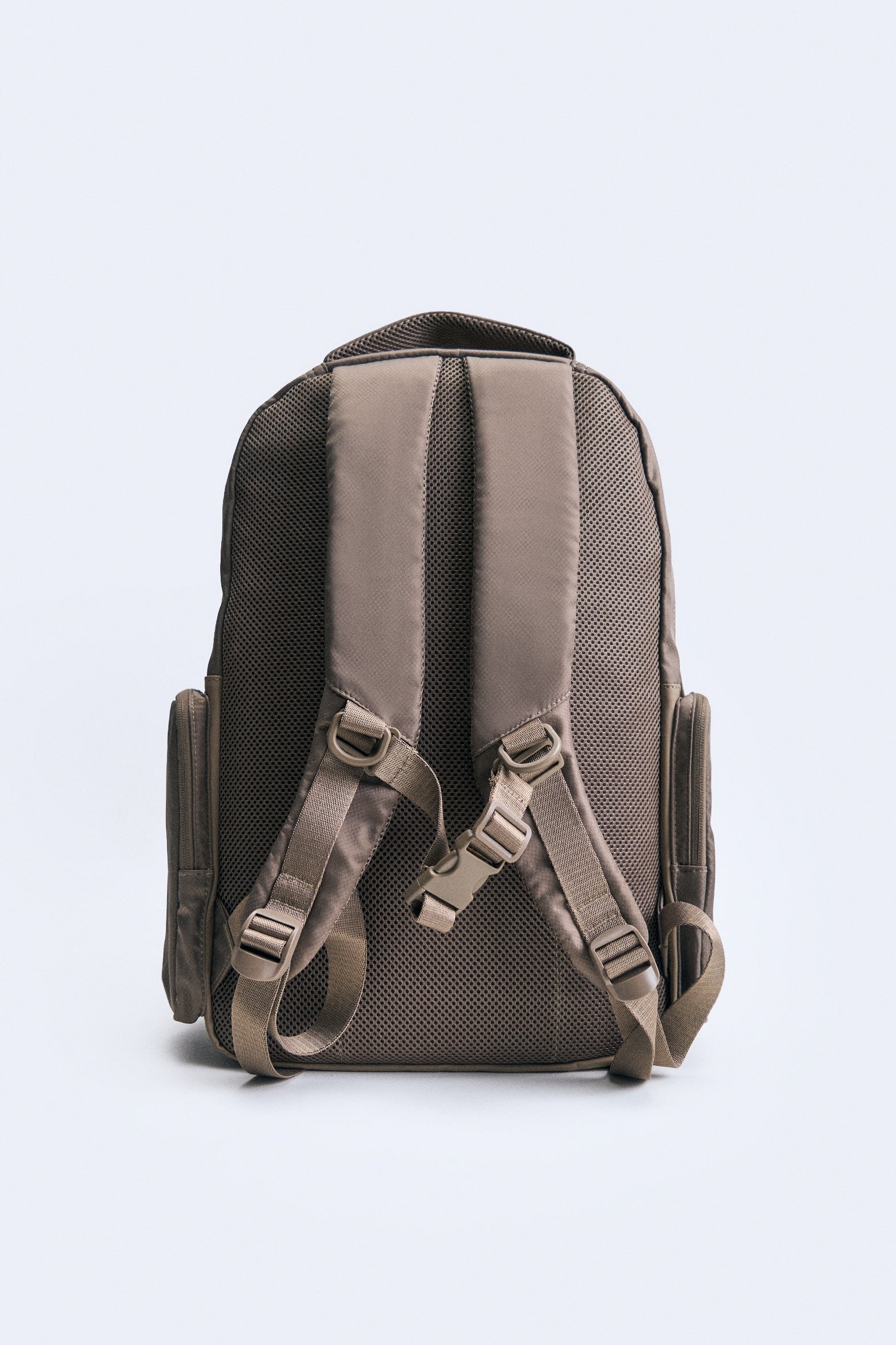 990825-Taupe (5).jpg