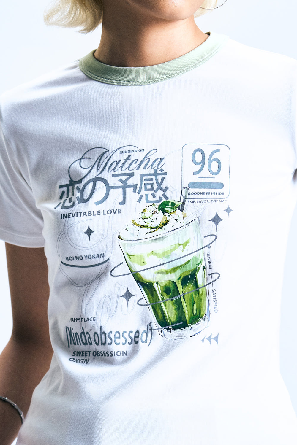 990923-Off White (1).jpg