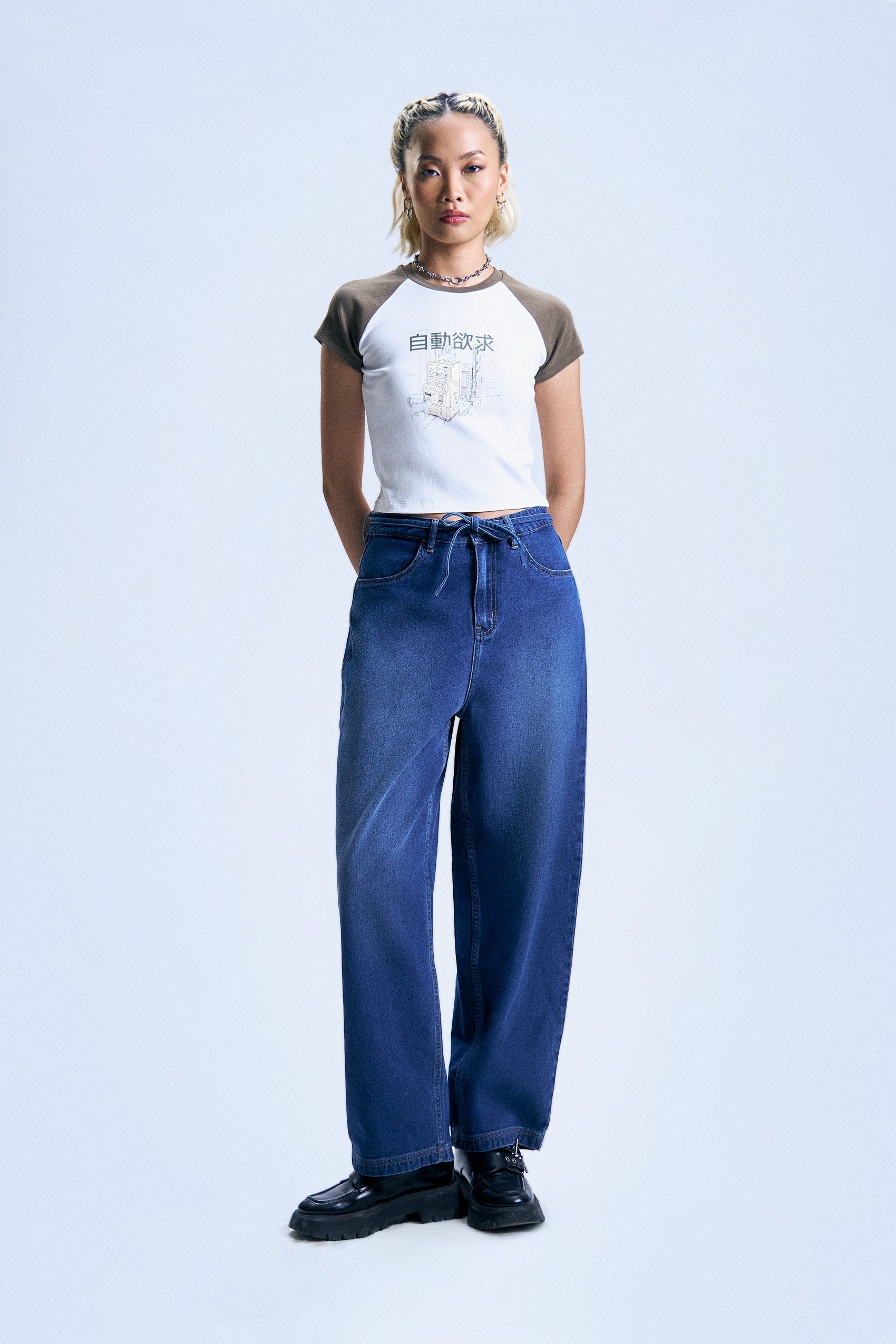 990937-Off White (1).jpg