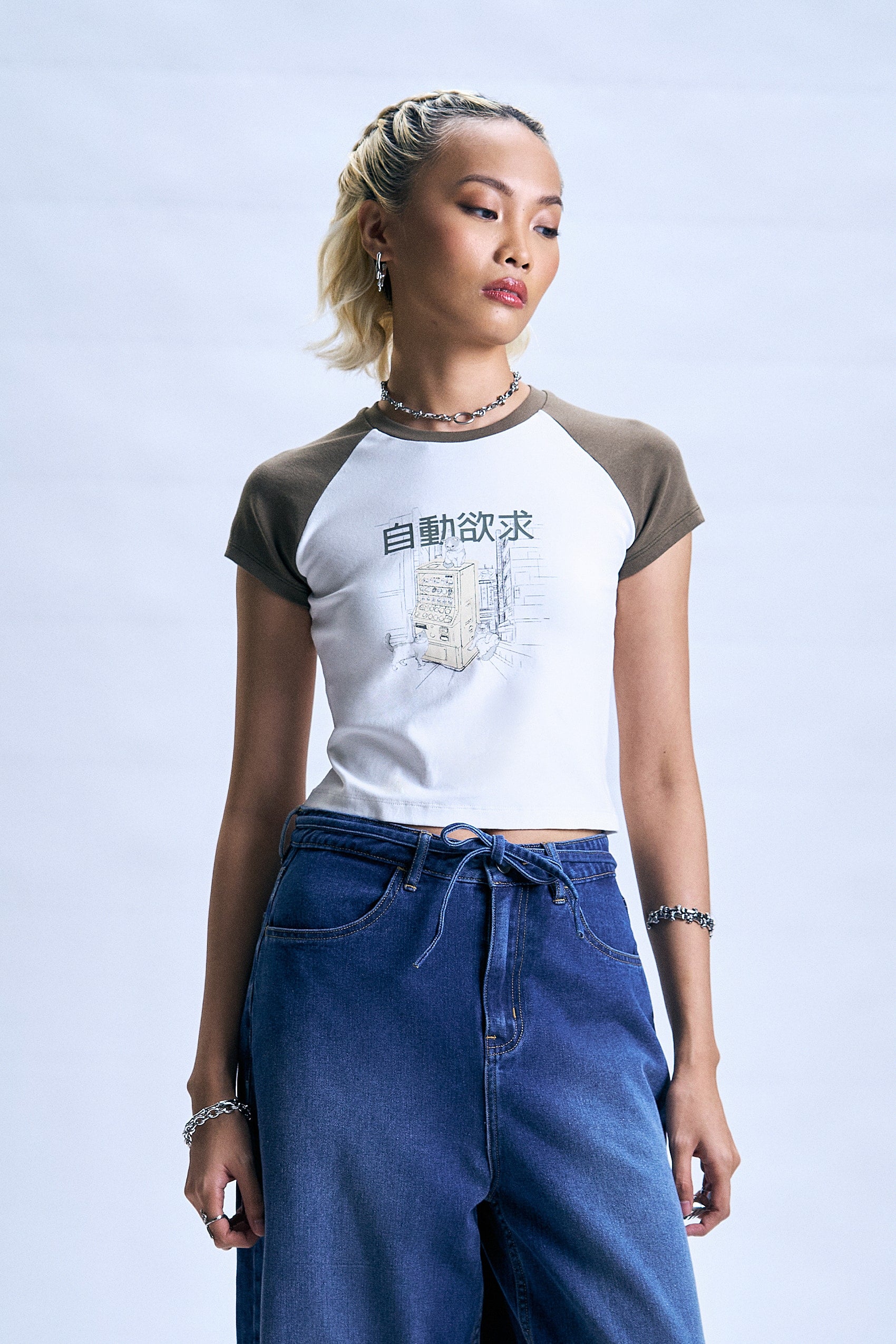 990937-Off White (3).jpg