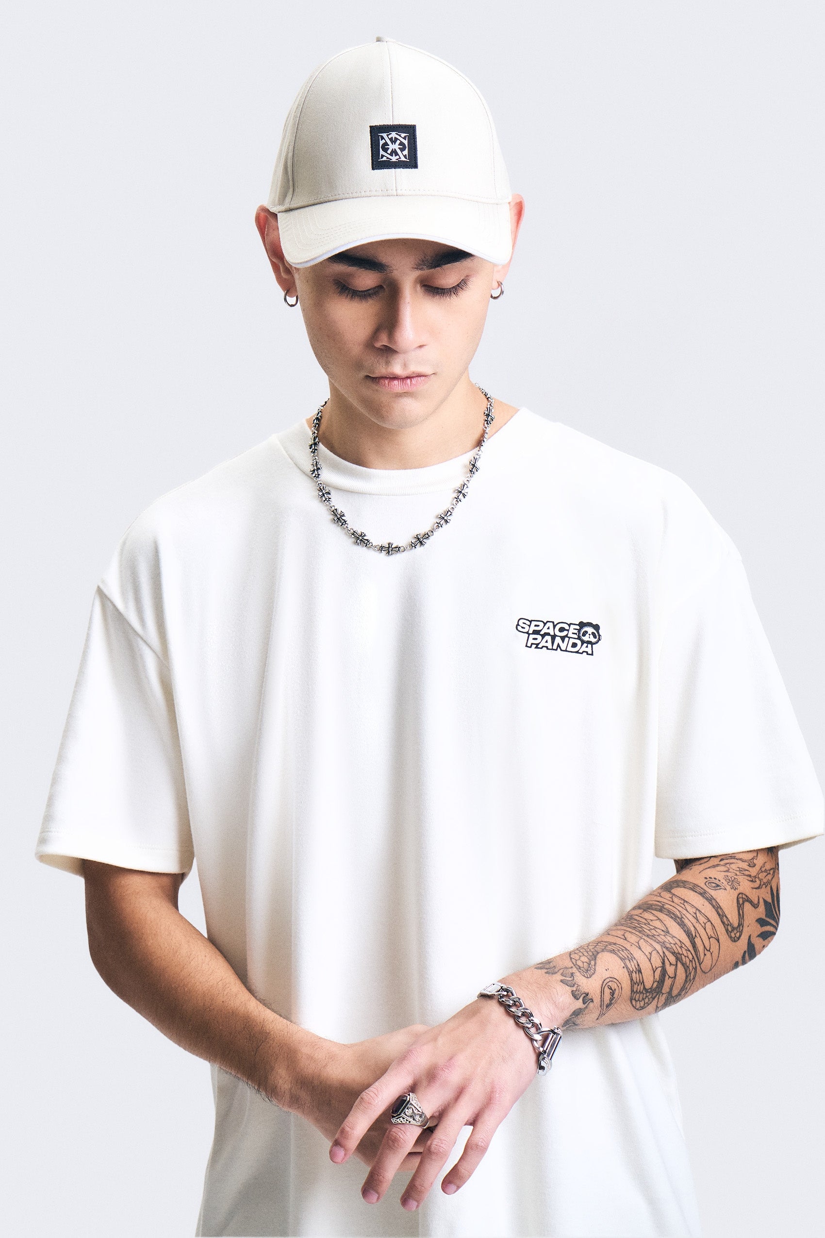 990976-Off White (5).jpg