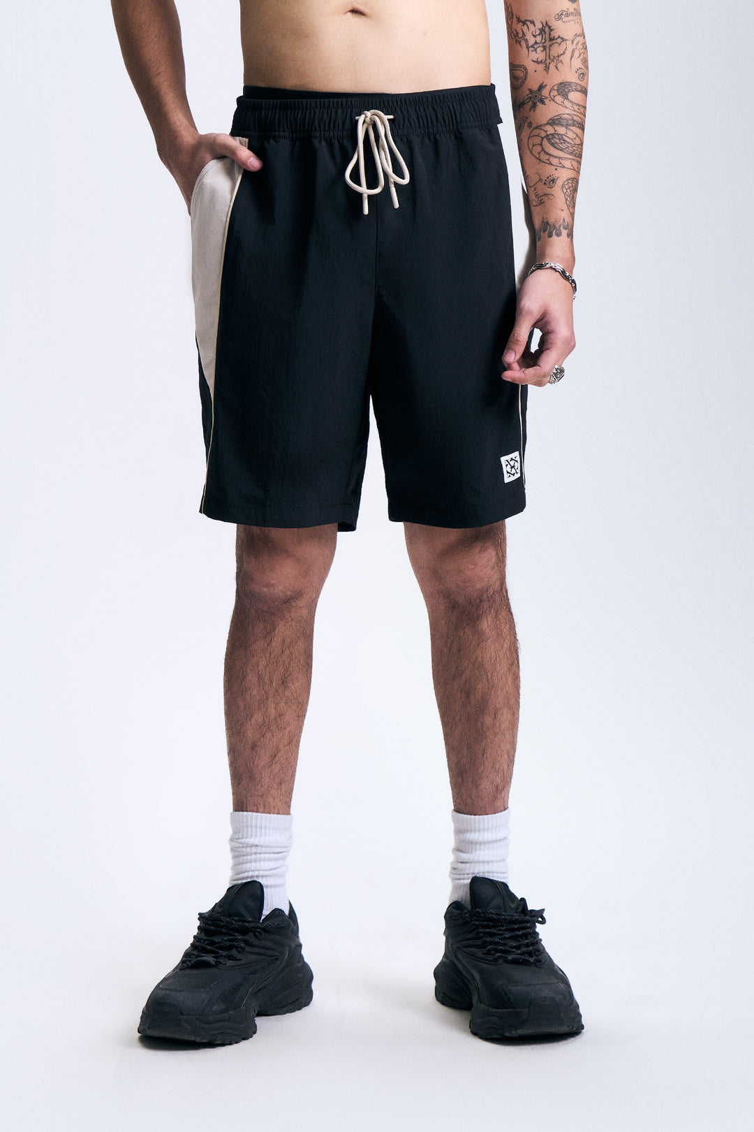 991070-Black (3).jpg