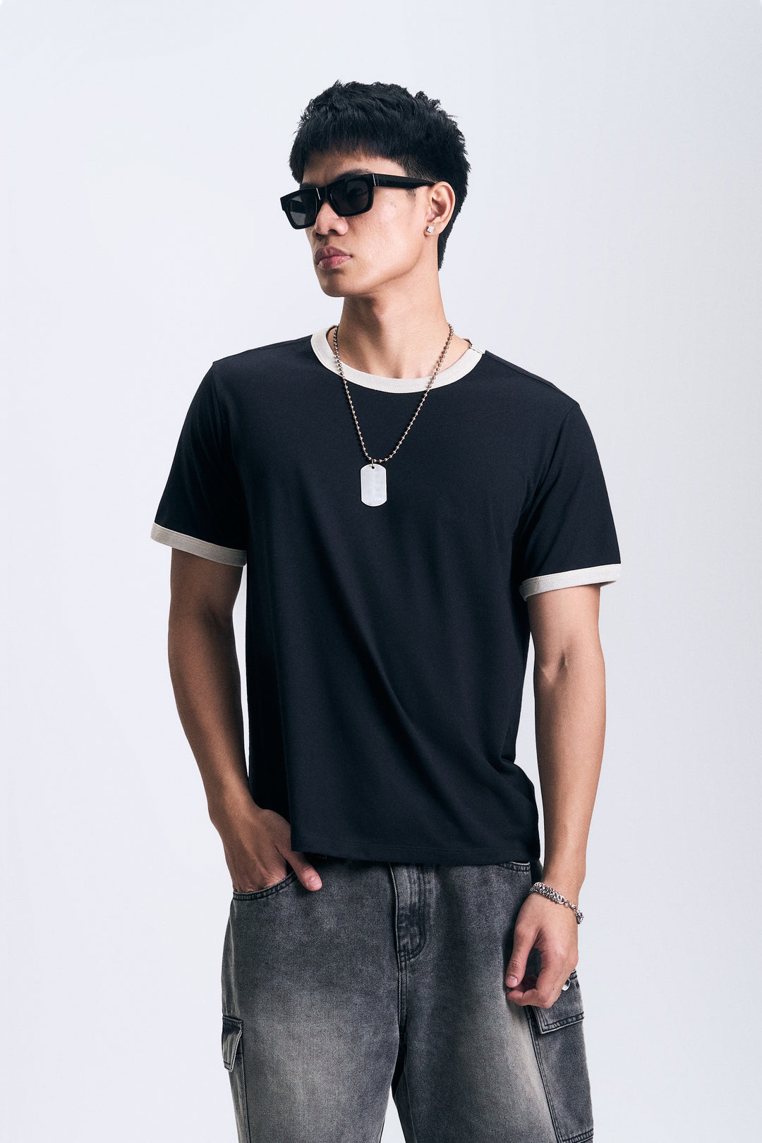 991086-Black (1).jpg