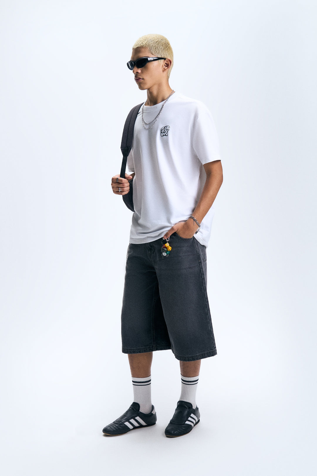 991136-White (3).jpg