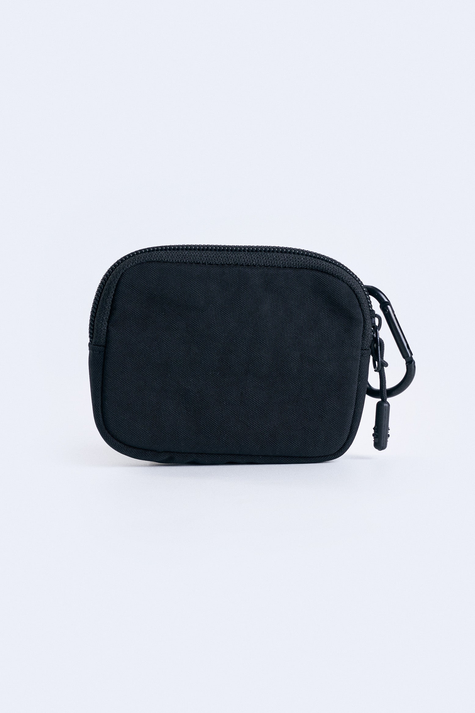 991228-Black (1).jpg