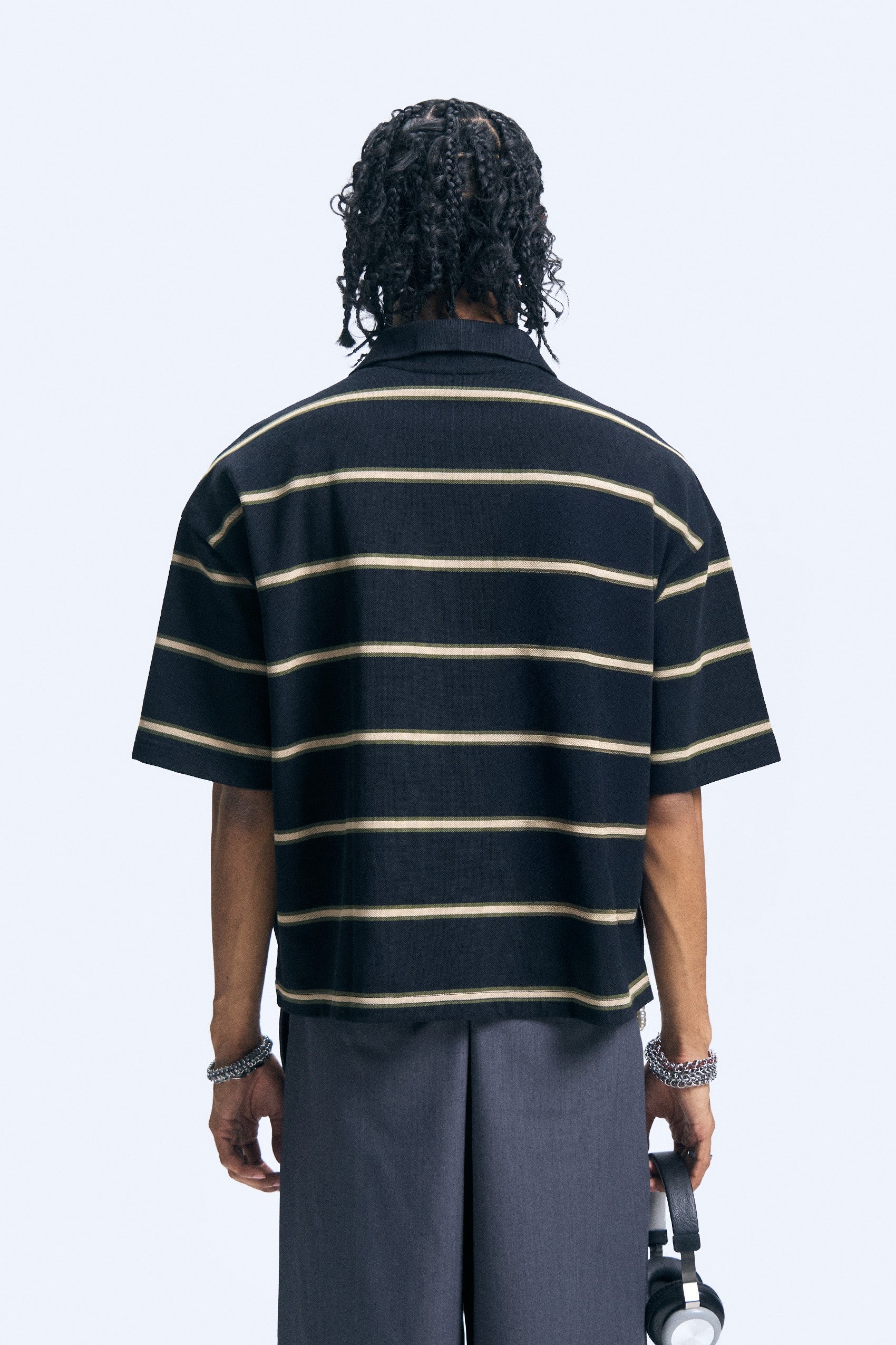 991700-Black (1).jpg