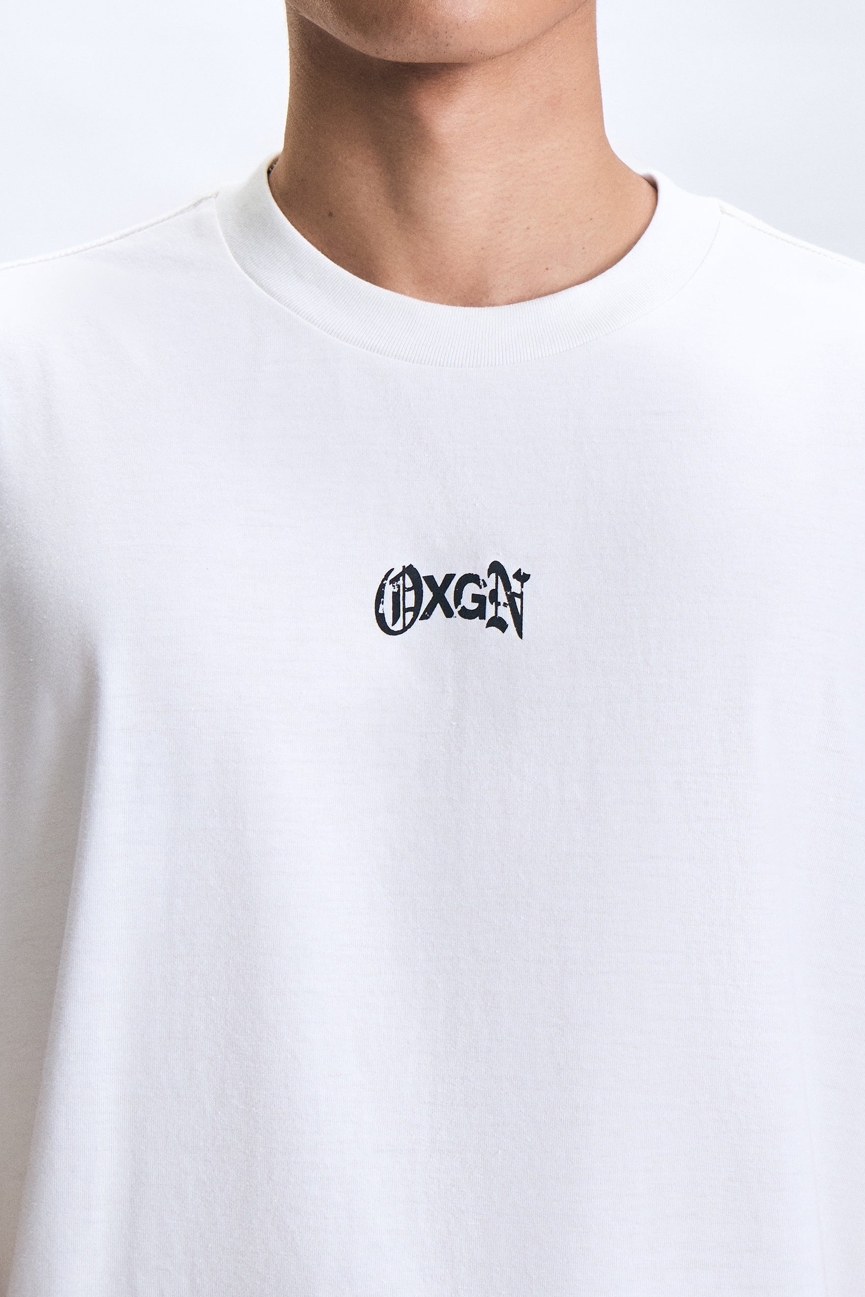 991706-Off White (2).jpg