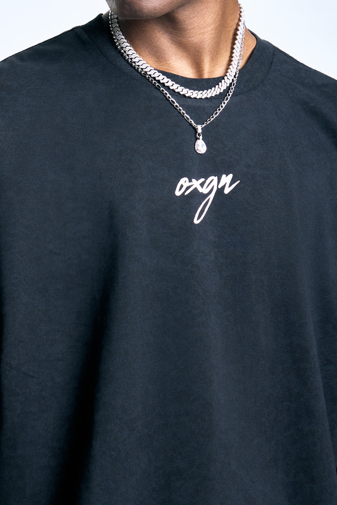 991758-Black (1).jpg